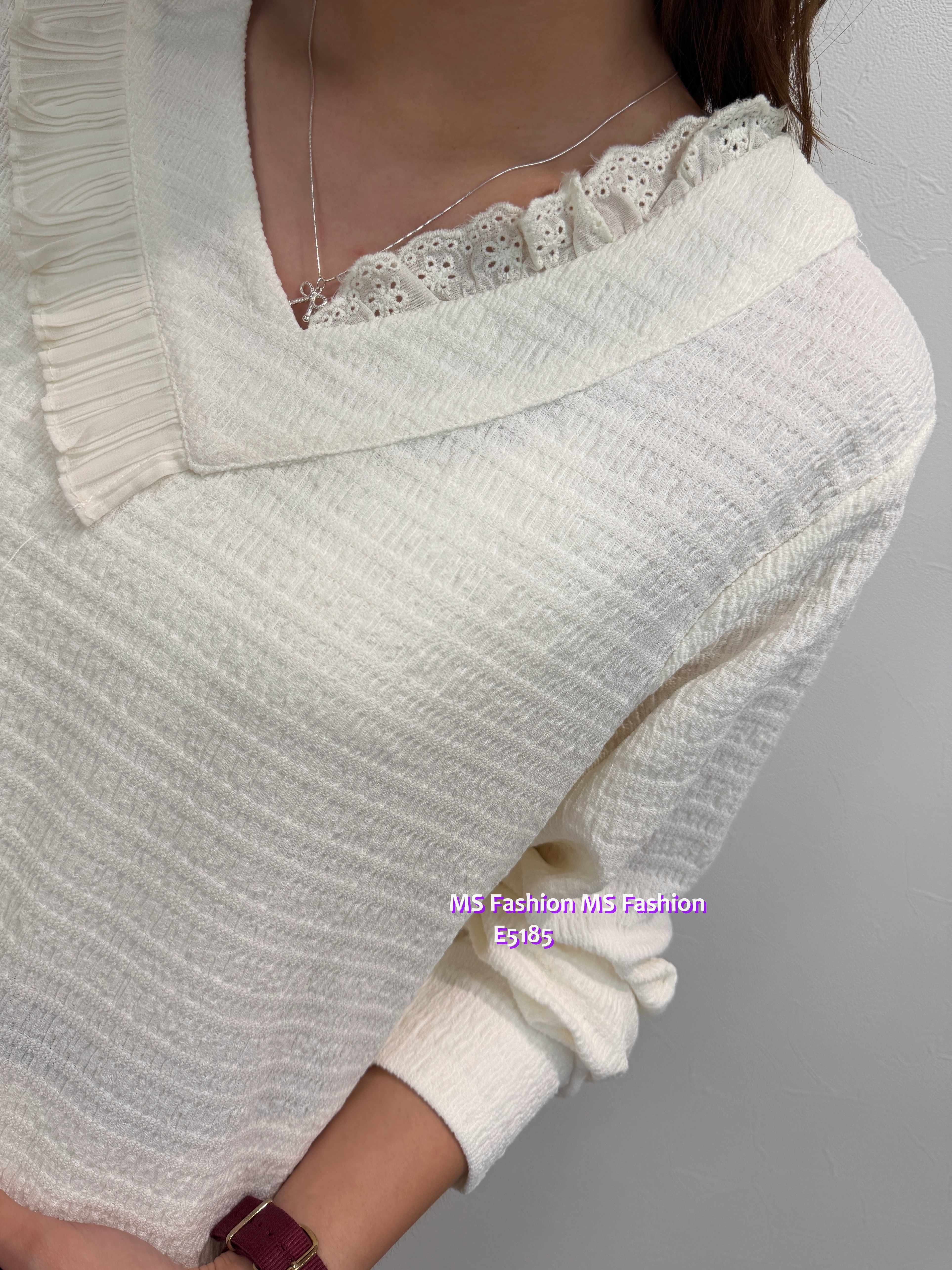 E5185 V領拼lace top