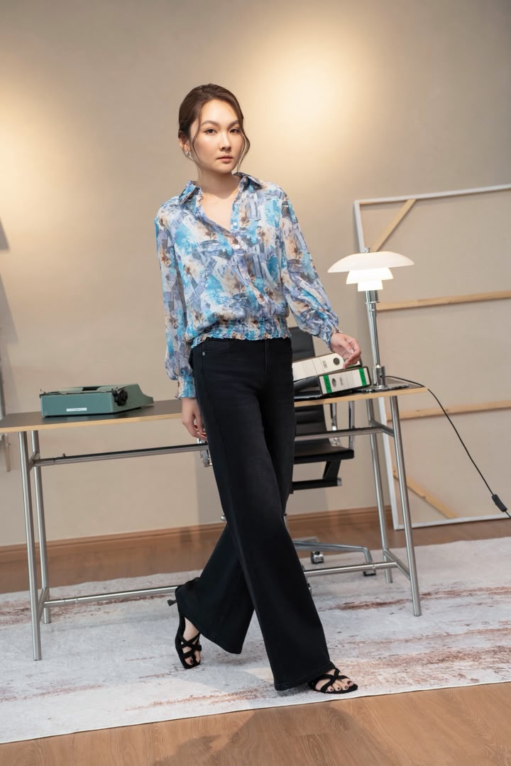 SS-Y689 IN-HOUSE LONG SLLV FLORAL CHIFFON BLOUSE