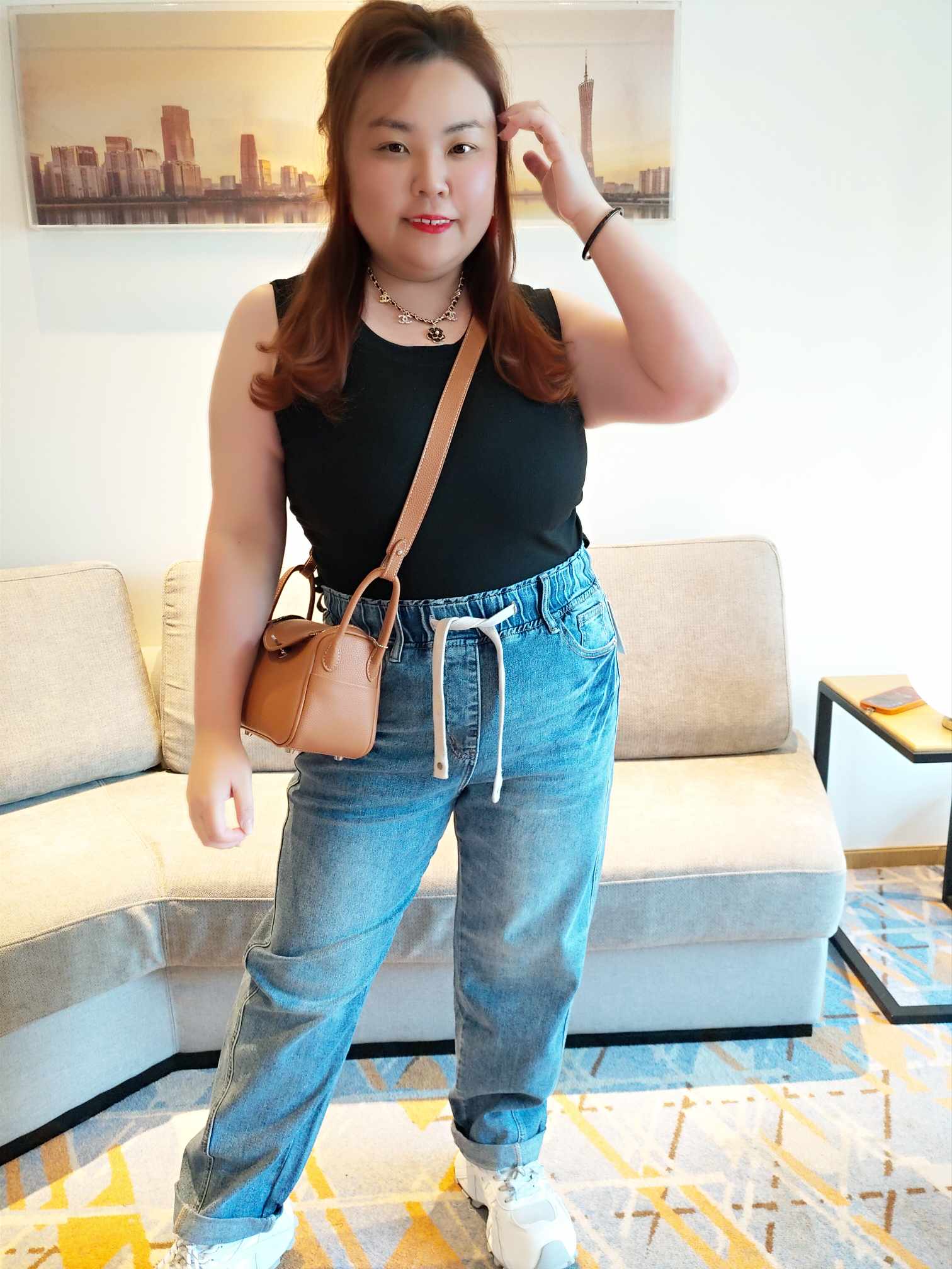 YCF03 9276 抽绳卷边裤脚时尚牛仔长裤