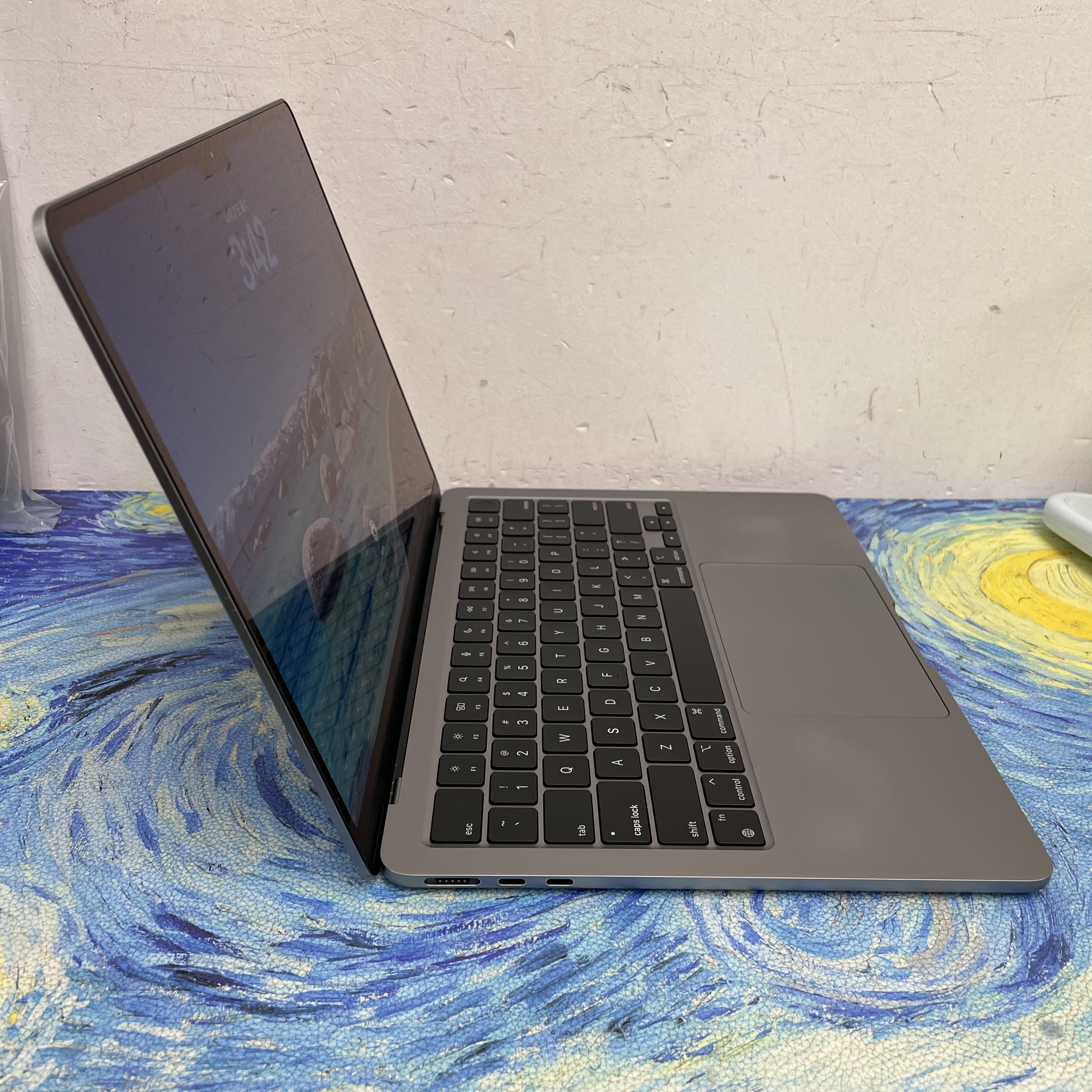 #6217 MacBook Air M2 /24GB Ram/512GB SSD/8核心GPU/Liquid Retina Mon/13吋/ 銀色/ Gaming Laptop / Notebook/ PC / Laptop / MacbookAir / MacBook Pro / MacBookPro /