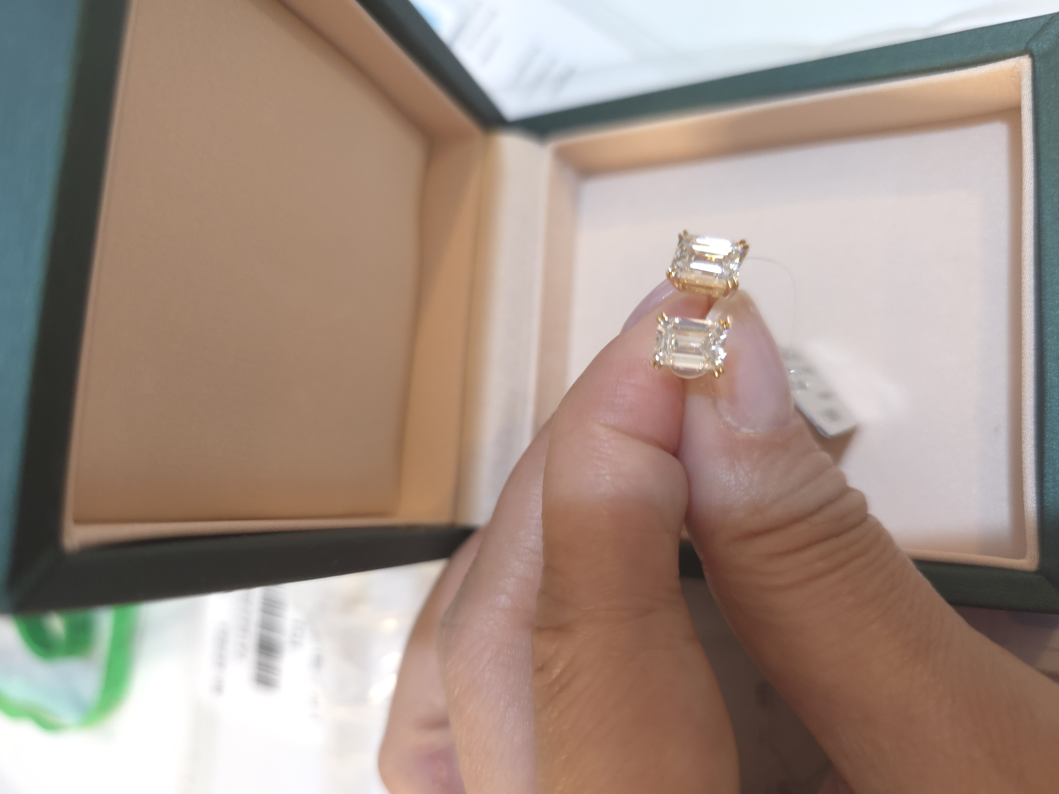 18K 培育鑽石耳環 D2.08 G0.914 E/VVS2