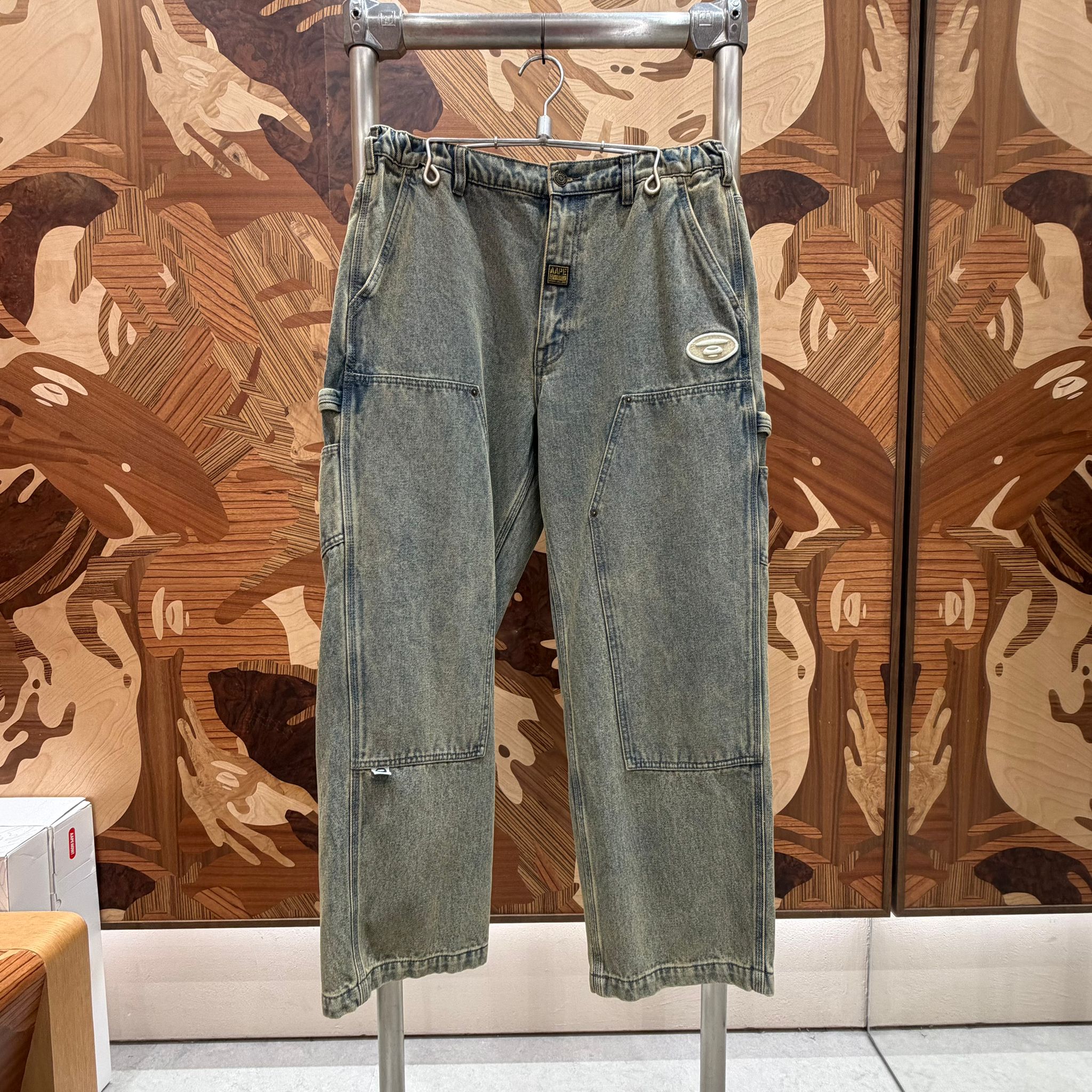 AAPE AAPEUNVS moonface washed denim pants (D601)