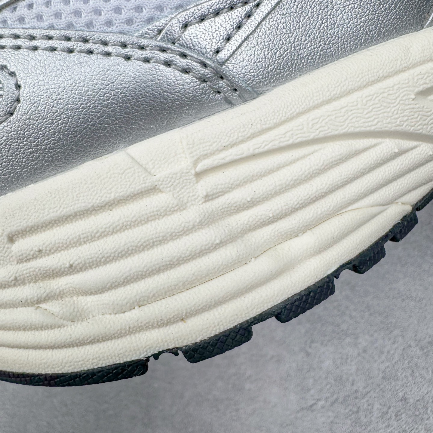 Nike P-6000 CD6404-105  