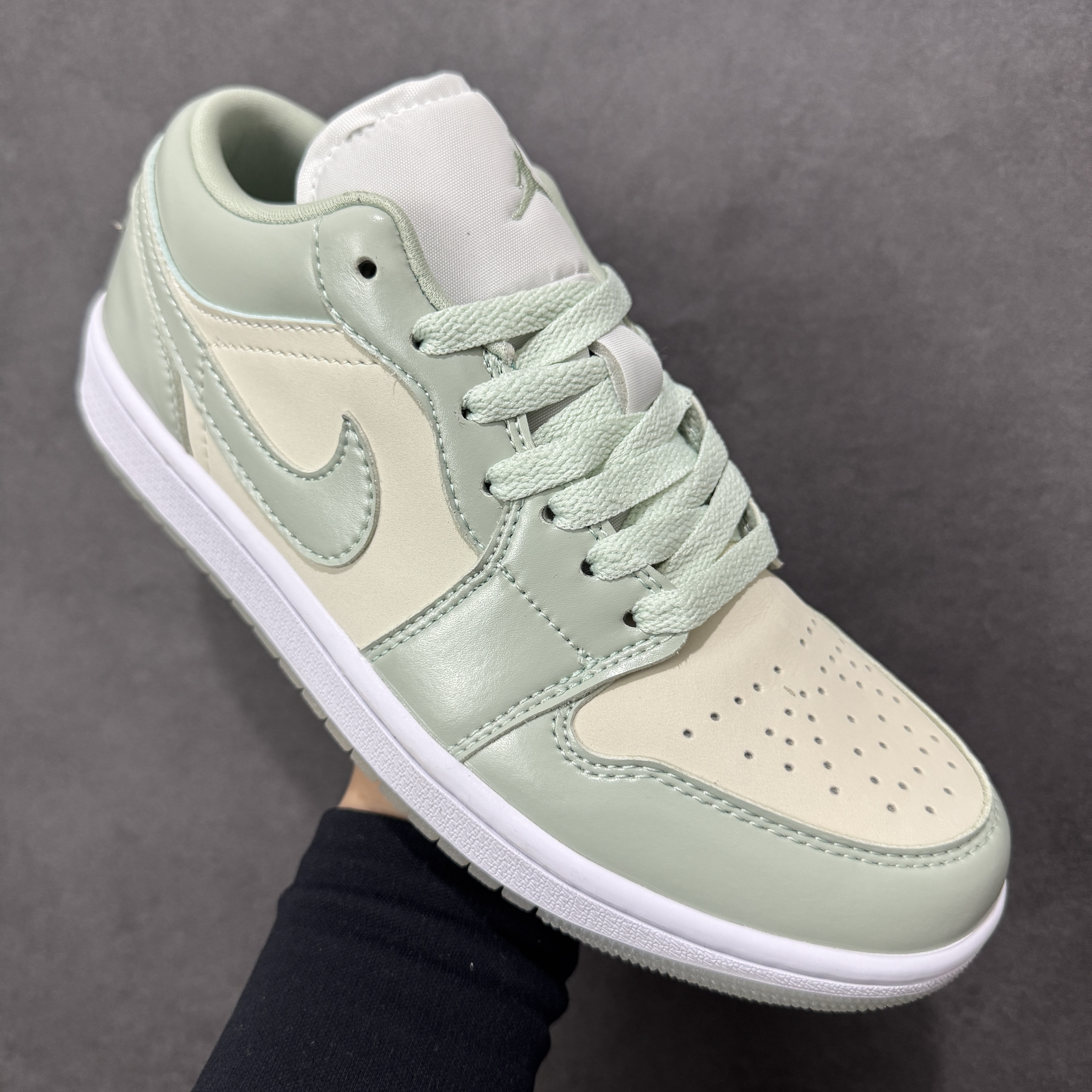 Nike Air Force 1 Low HQ3458-142