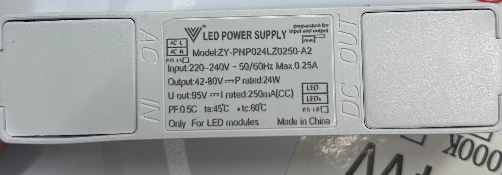 LUZ 024-24W LED LIGHT