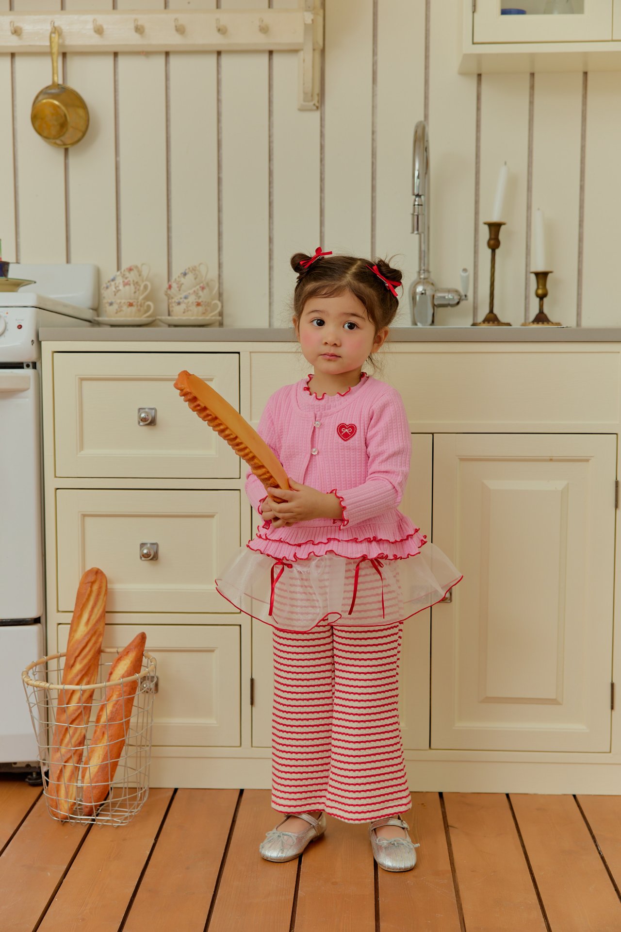 橫間小喇叭長褲