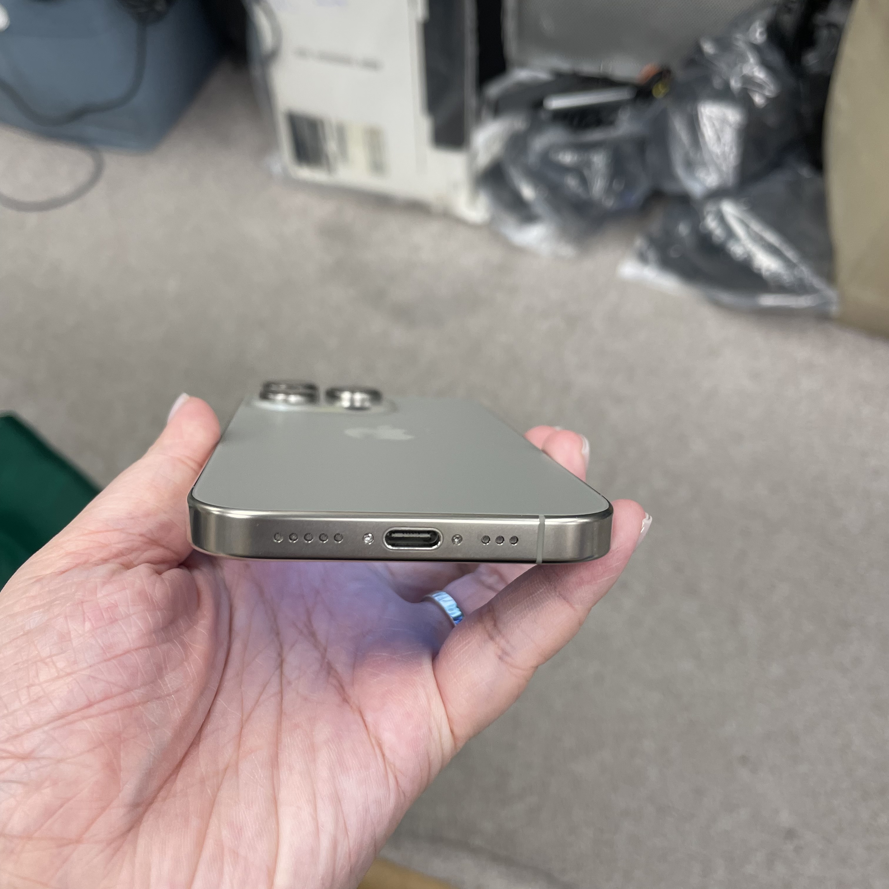 *6675 16 Pro 完美機 256GB 電94 原色 gray