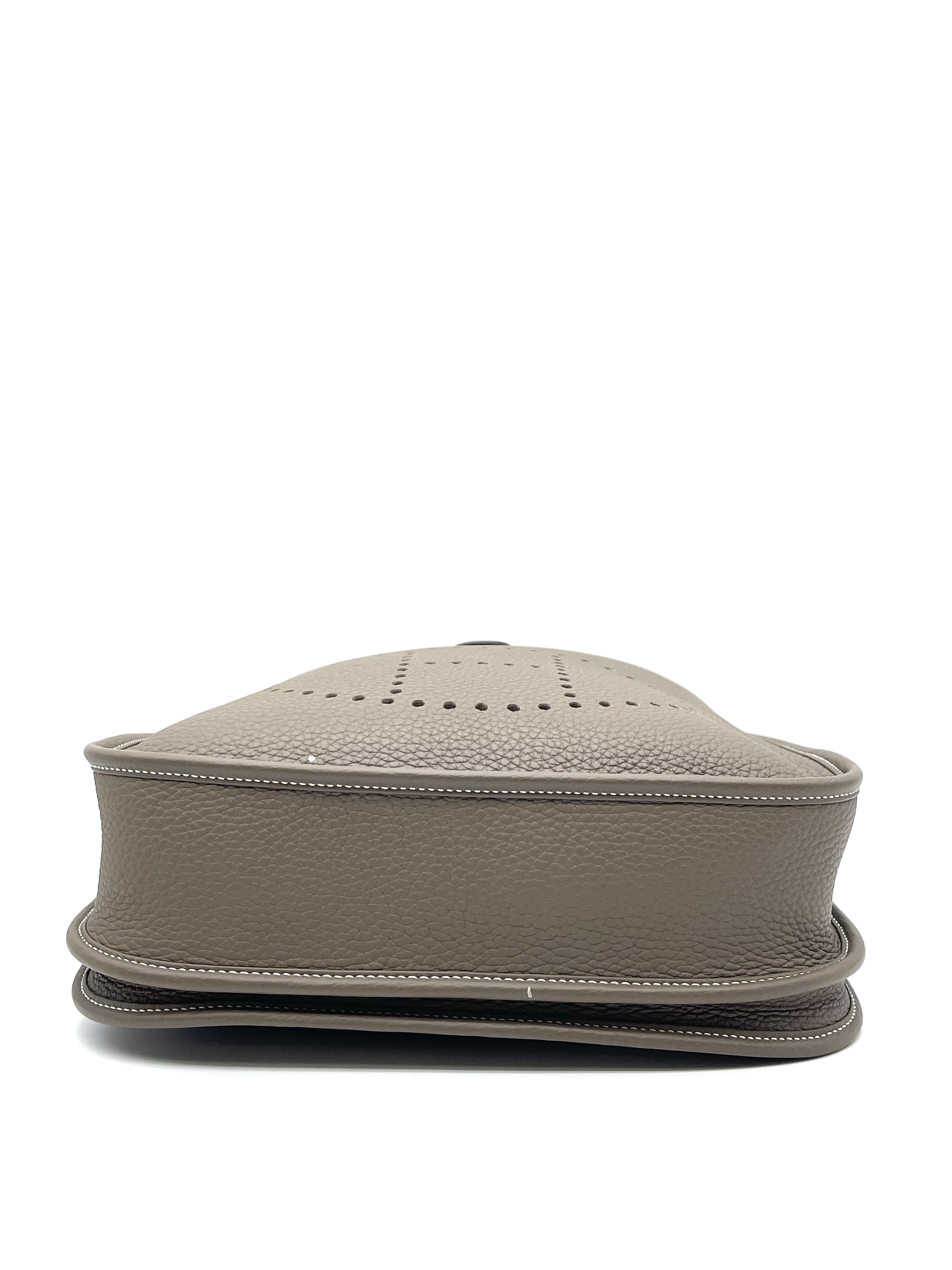 Pre-owned Hermes E29 Stamp B / Product Code: 26040312