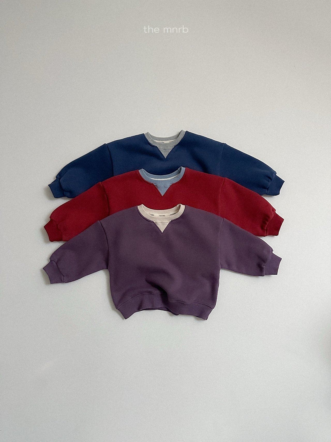 Mnirobe | Two-Tone Sweatshirt