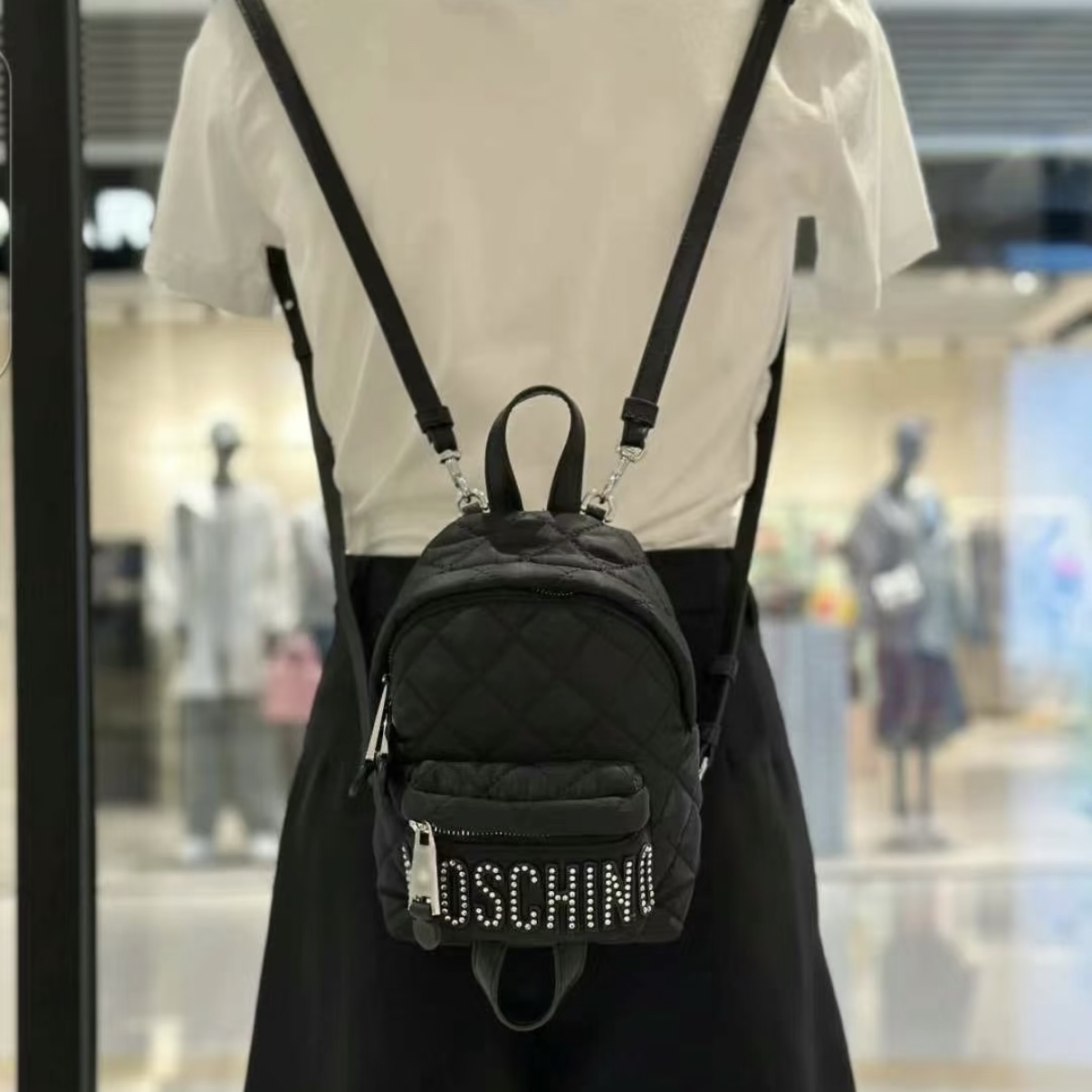 Moschino閃石Mini背囊