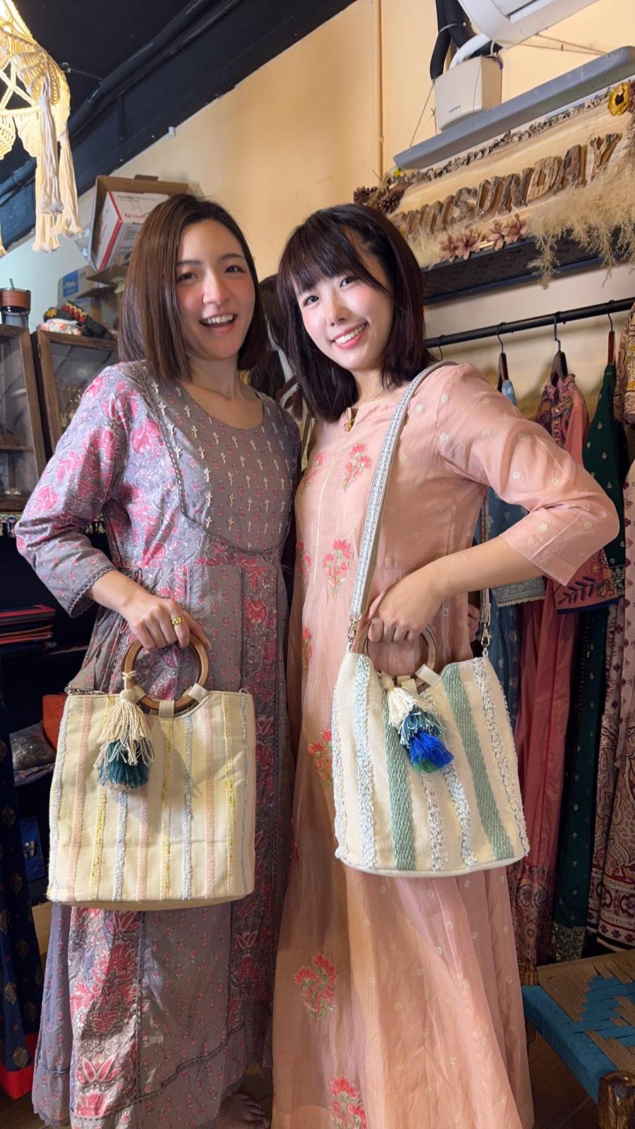 印度製造 - 綠粉色無印風刺繡袋