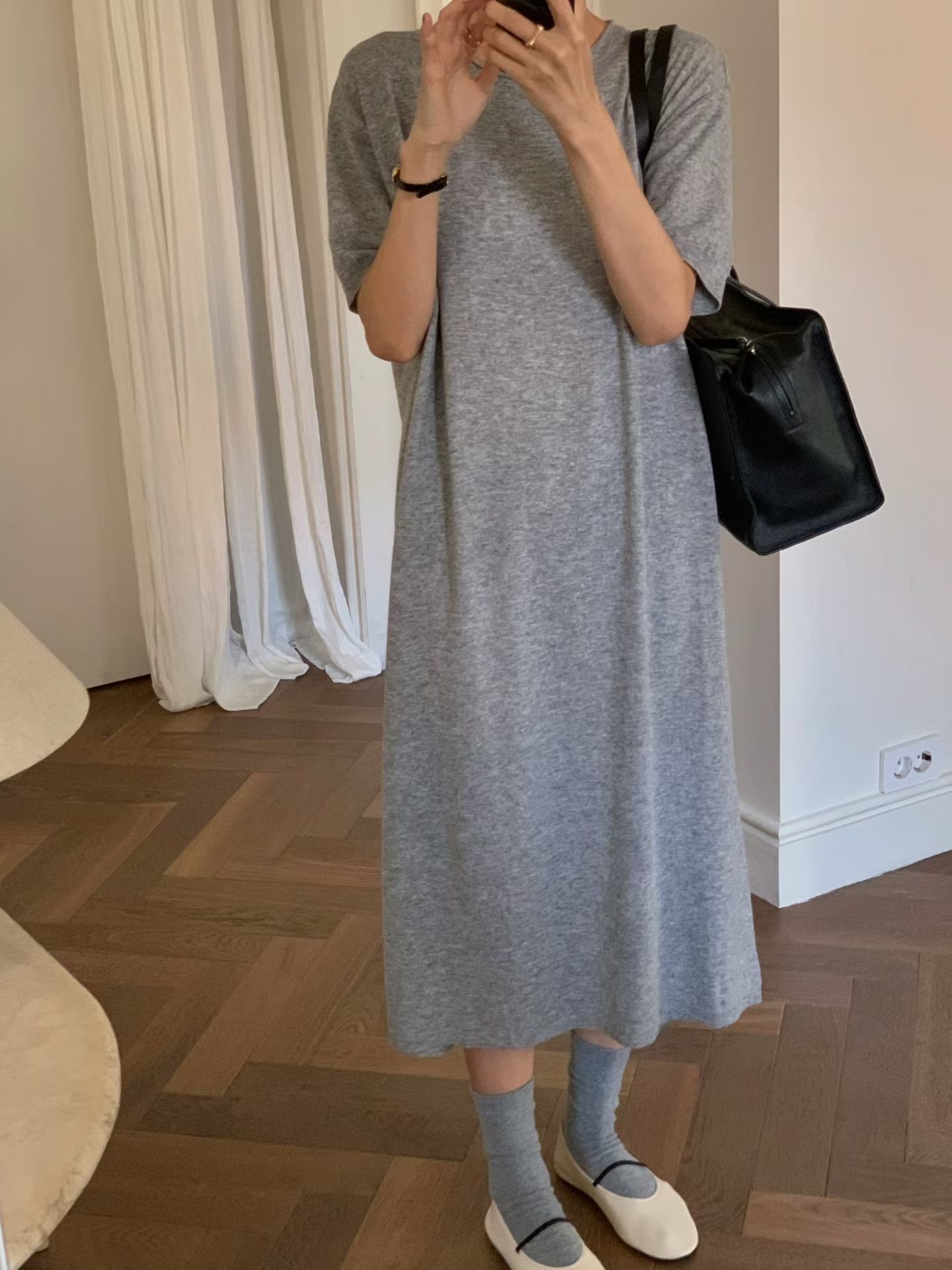 Short sleeve dress