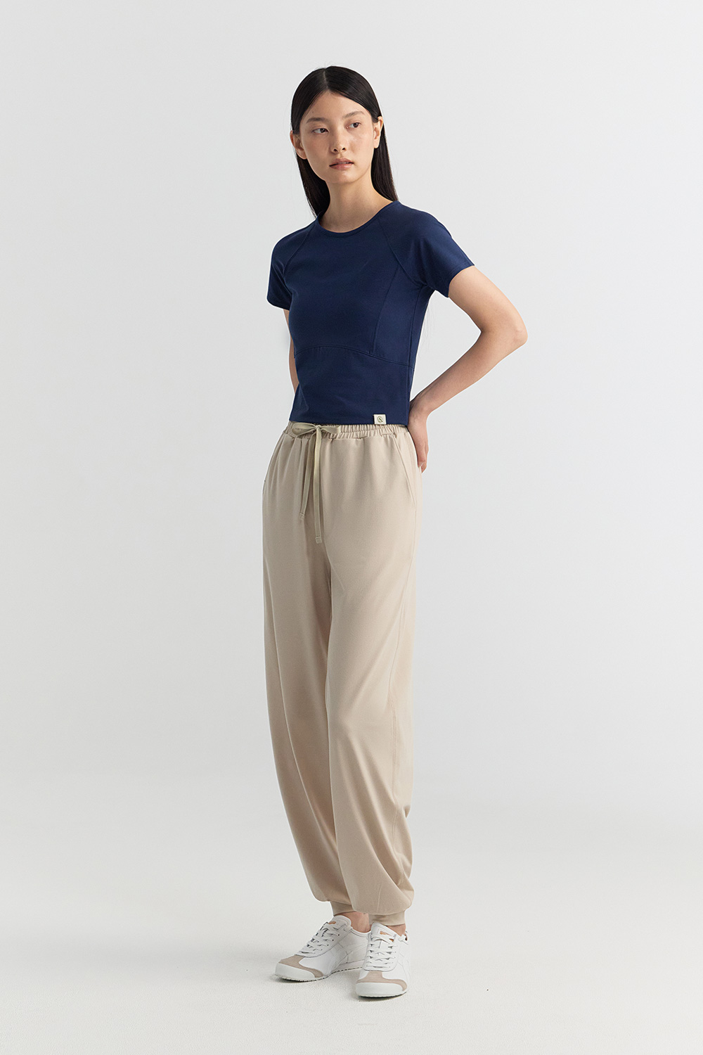 預購_FFWFTS136 Banda Light Line Crop Cover-up