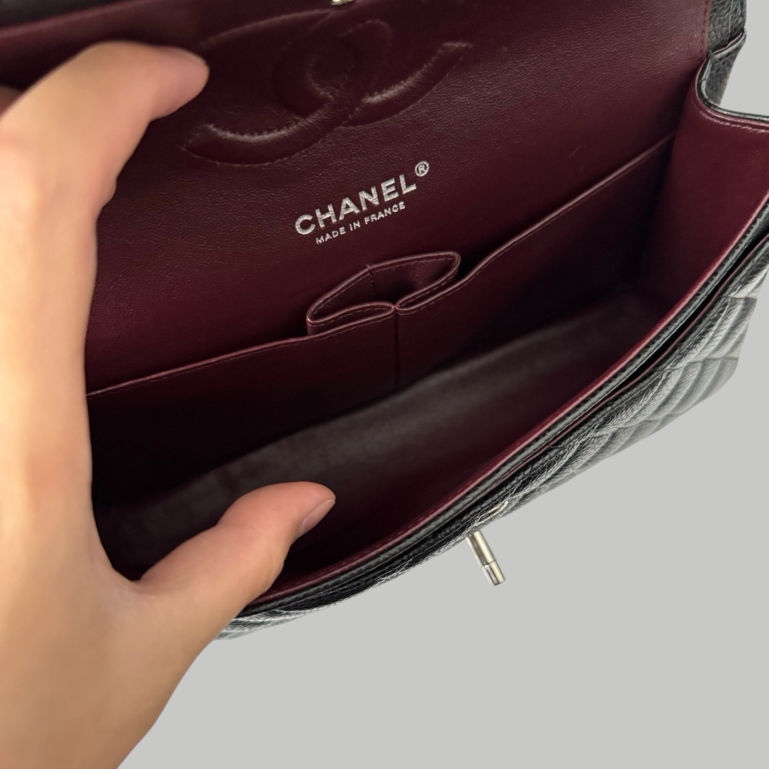 Chanel Caviar CF25 SHW