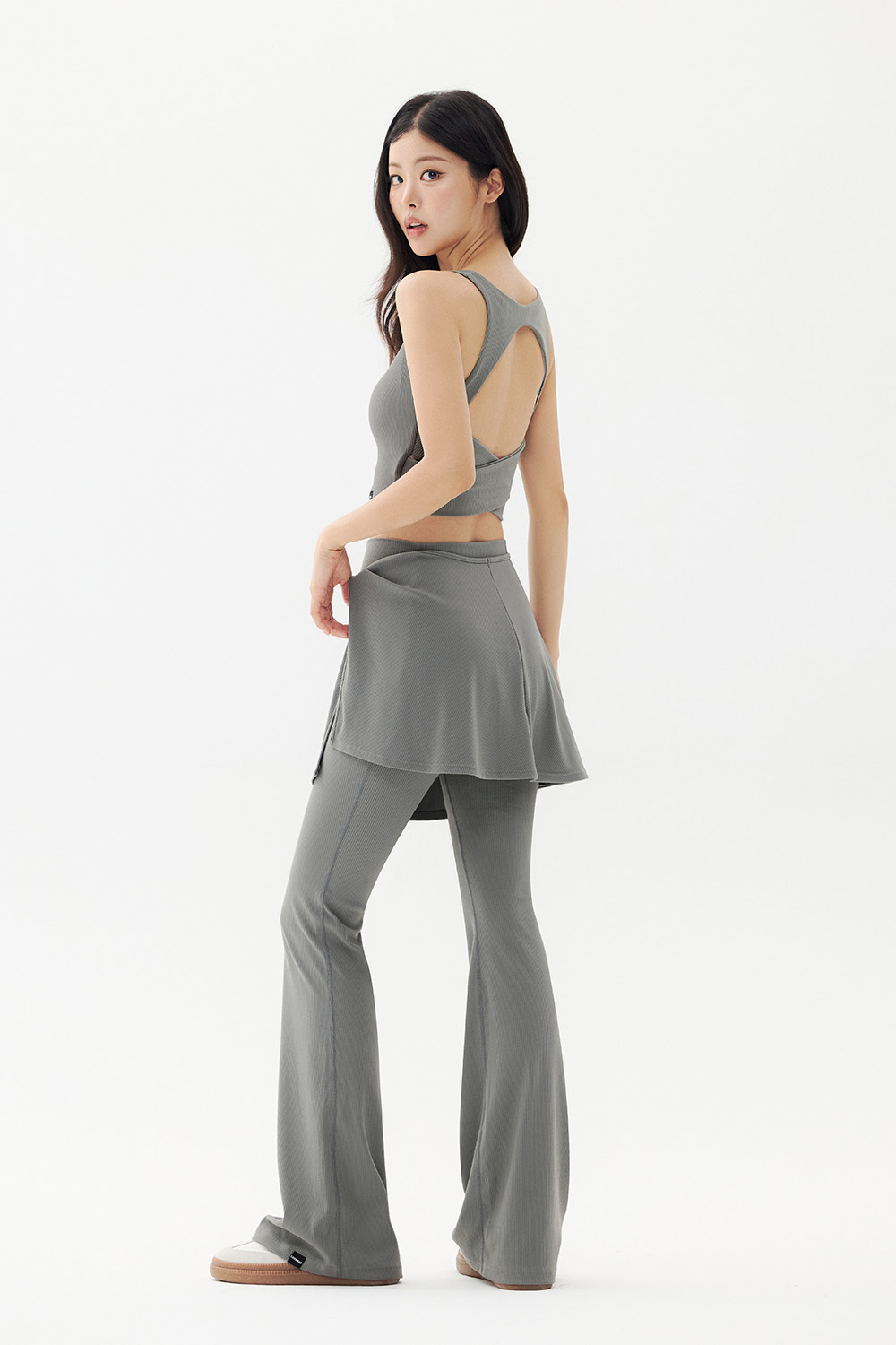 預購_Off-air Sleeveless Top by Lux wear