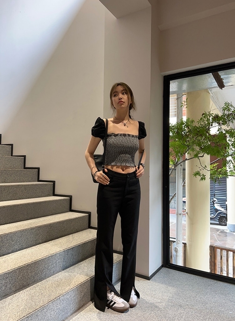 Ruffled Puff Sleeves Top 法式泡泡袖褶皱小上衣 ( 2 colour )