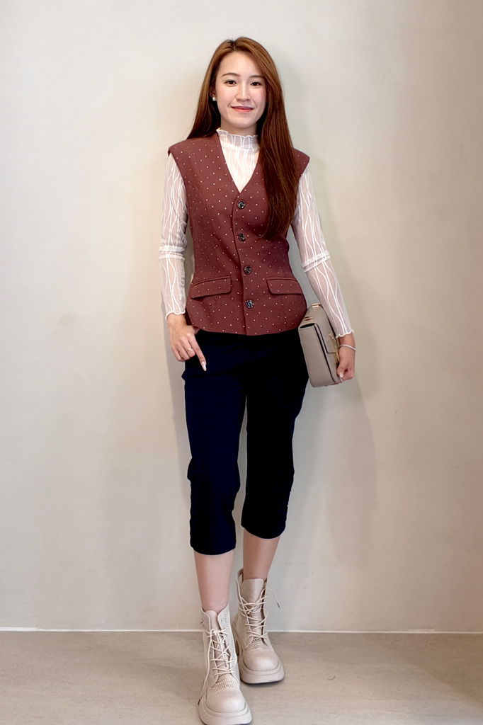 60197 Classic Slim Fit Cropped Pants