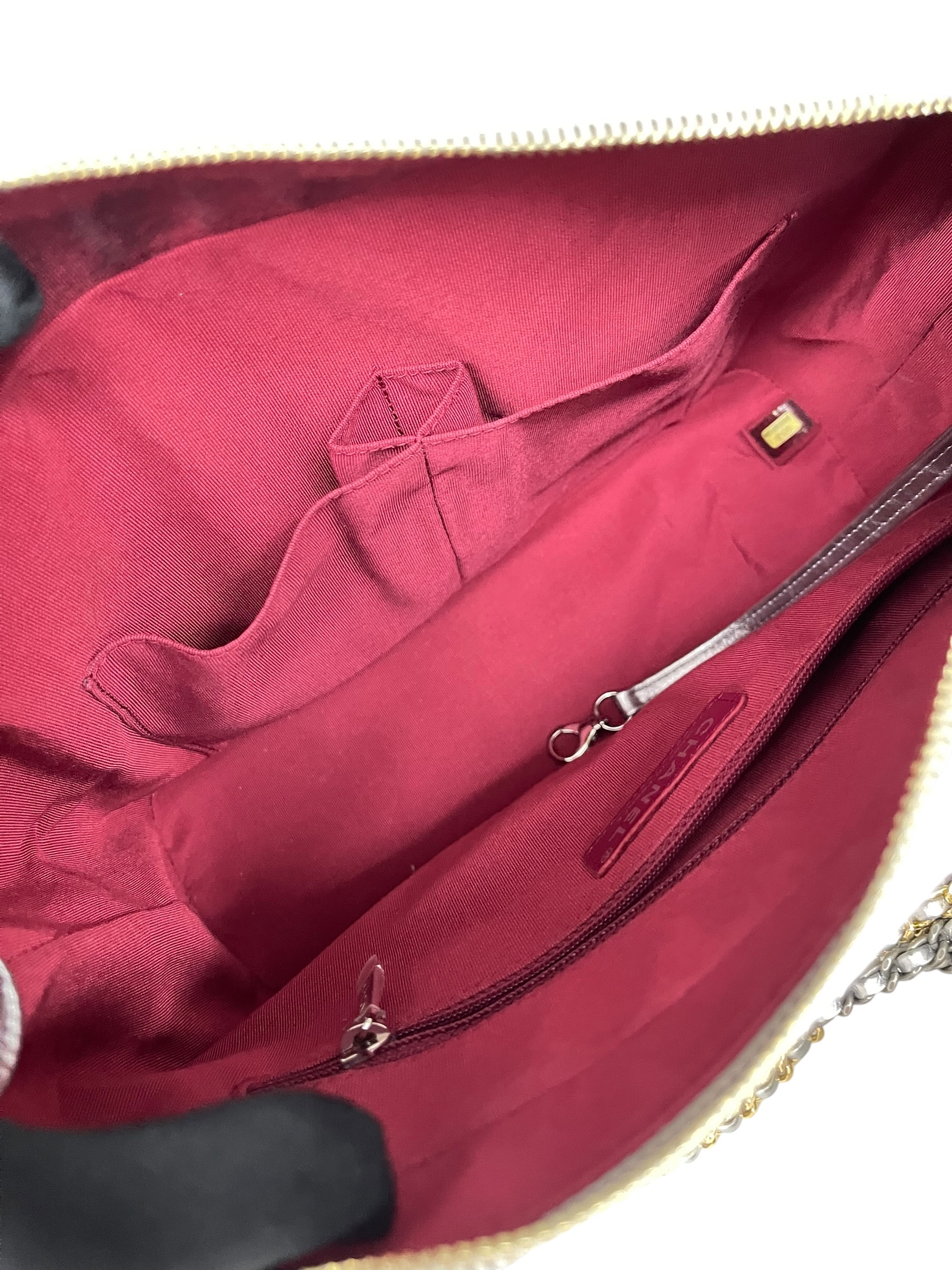 Pre-owned Chanel Hobo Bag / Product Code: 070801