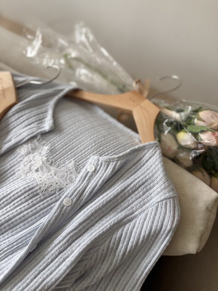 [假兩件] Lumiere Lace Layered Top (Babyblue)