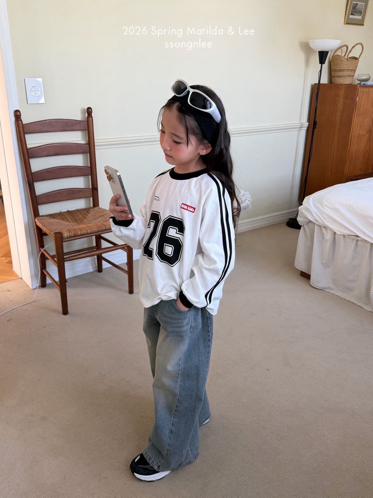 🇰🇷Matilda&Lee tee