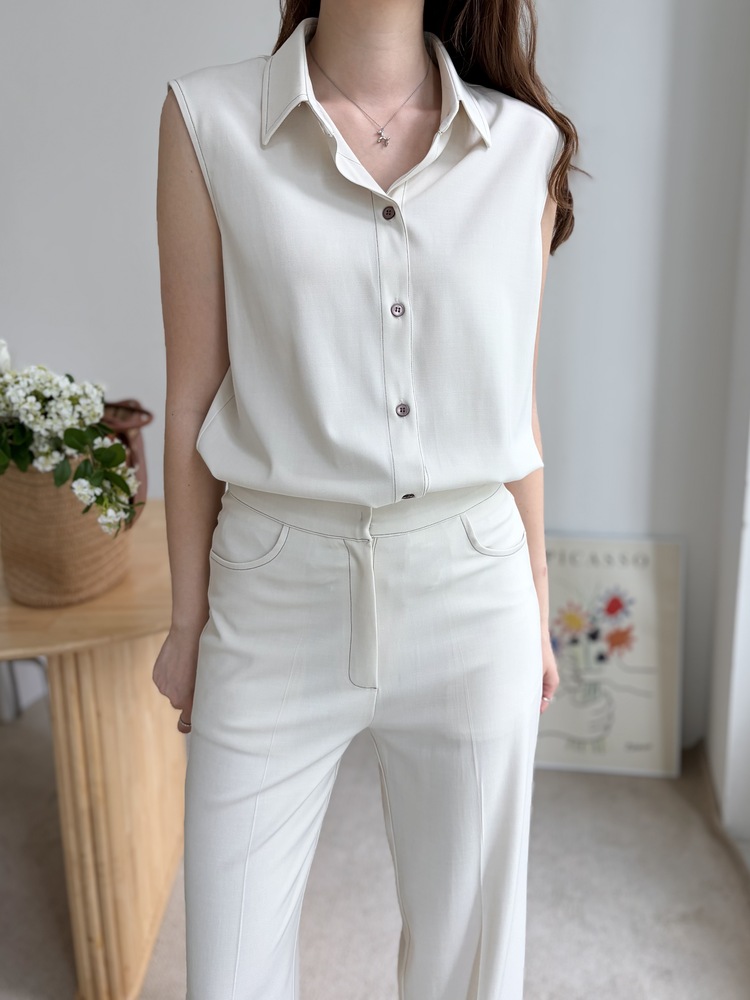 Topstitched Sleeveless Blouse (Ivory)