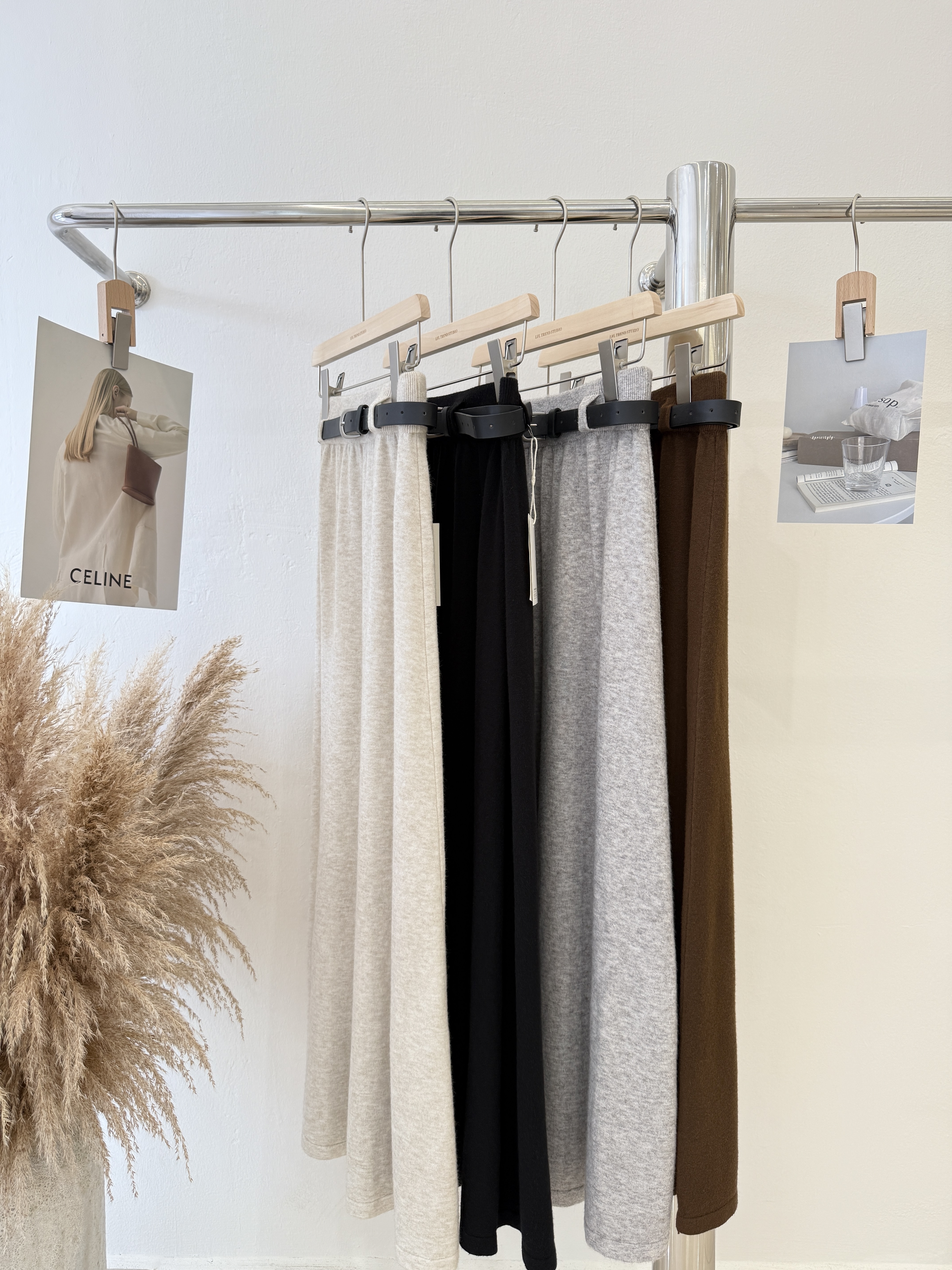 6327 爆款百搭针织长裙(送腰带)