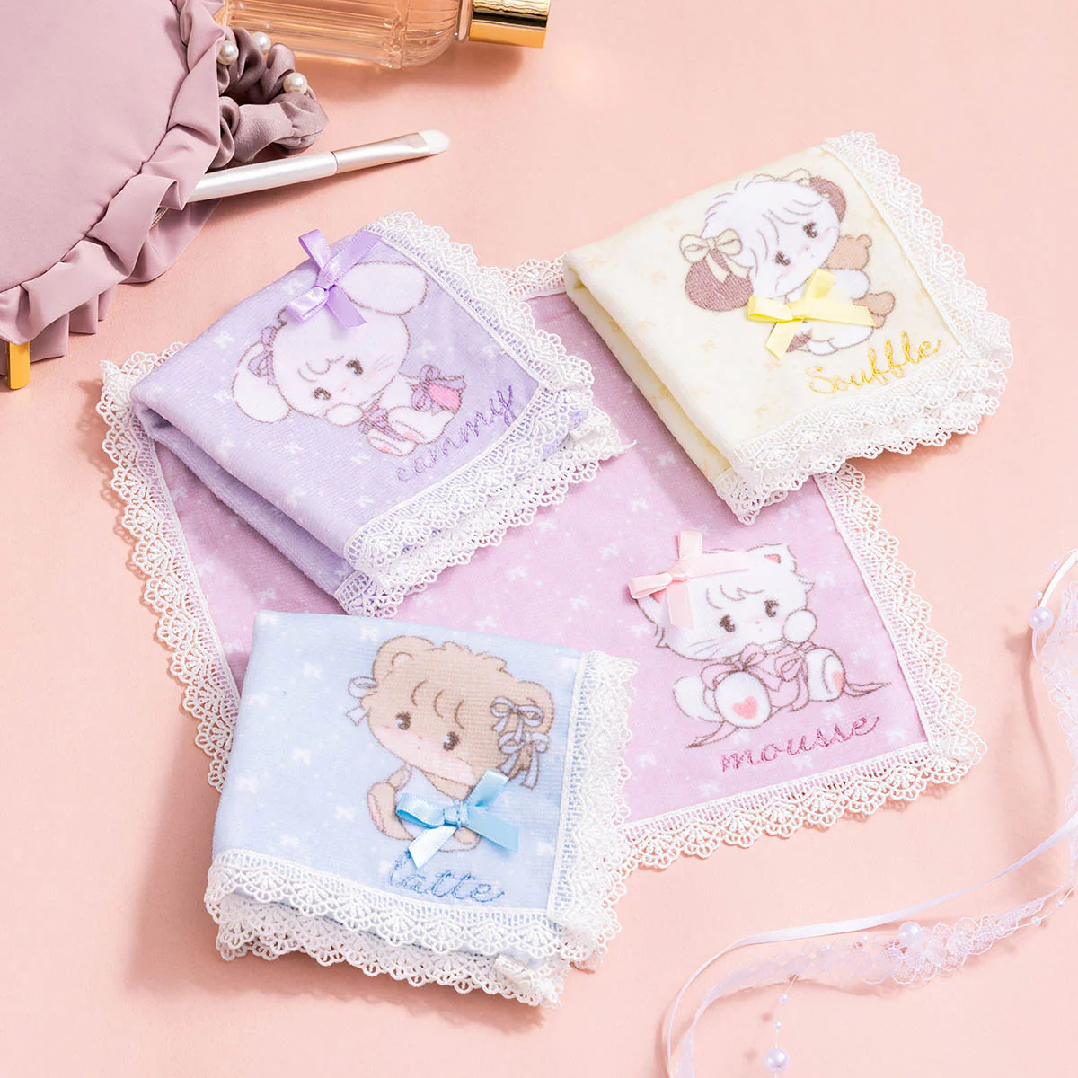 🎀【預訂】 Lil ala mode 蕾絲手巾  Souffle 