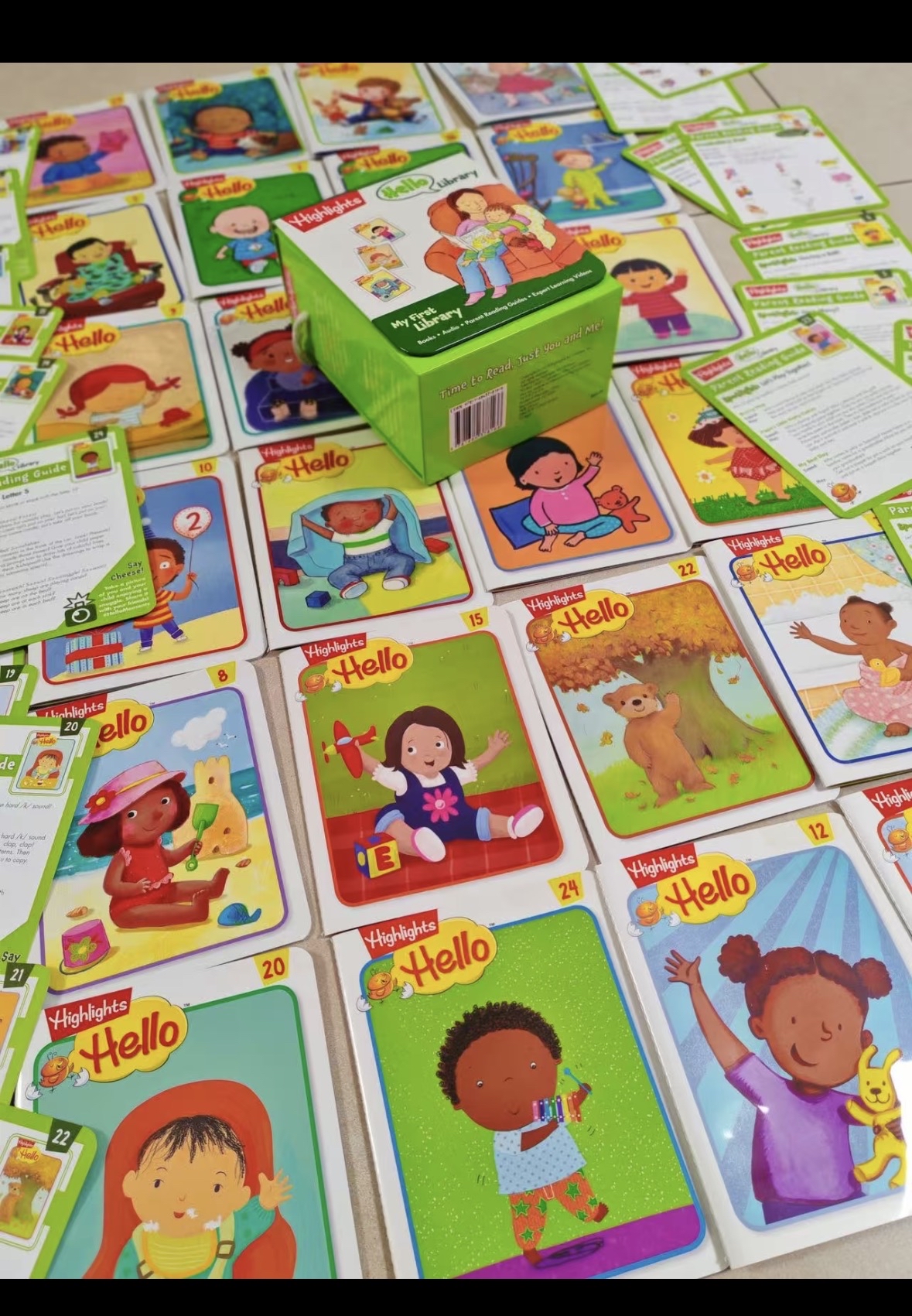 Highlight Hello library .低幼雜誌TOP1！正版《Hello雜誌》 24冊套裝