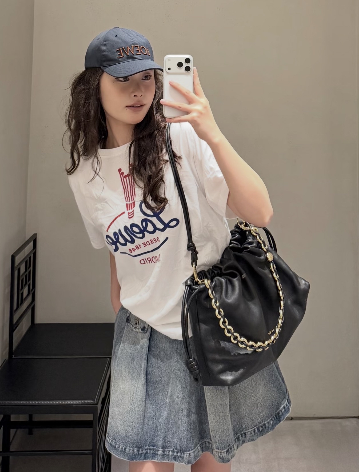 訂貨📮Loewe 新款 皺摺設計 白色logo tee Size XS/S/M/L