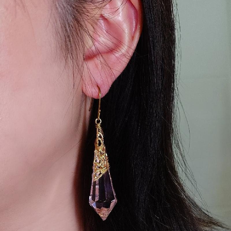 Vintage Glass Hook Earing (C033)