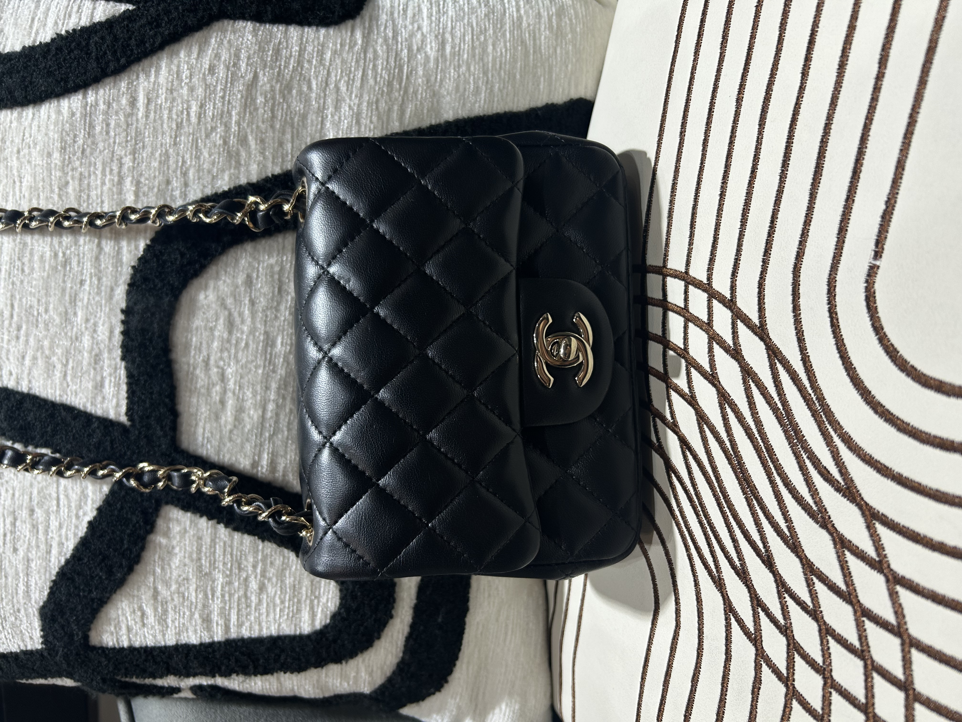 CHANEL classic mini flap 17cm 方胖子 Gold CF17 A35200 ,100%Authentic,98%new ✅晶片✅塵袋✅盒 
