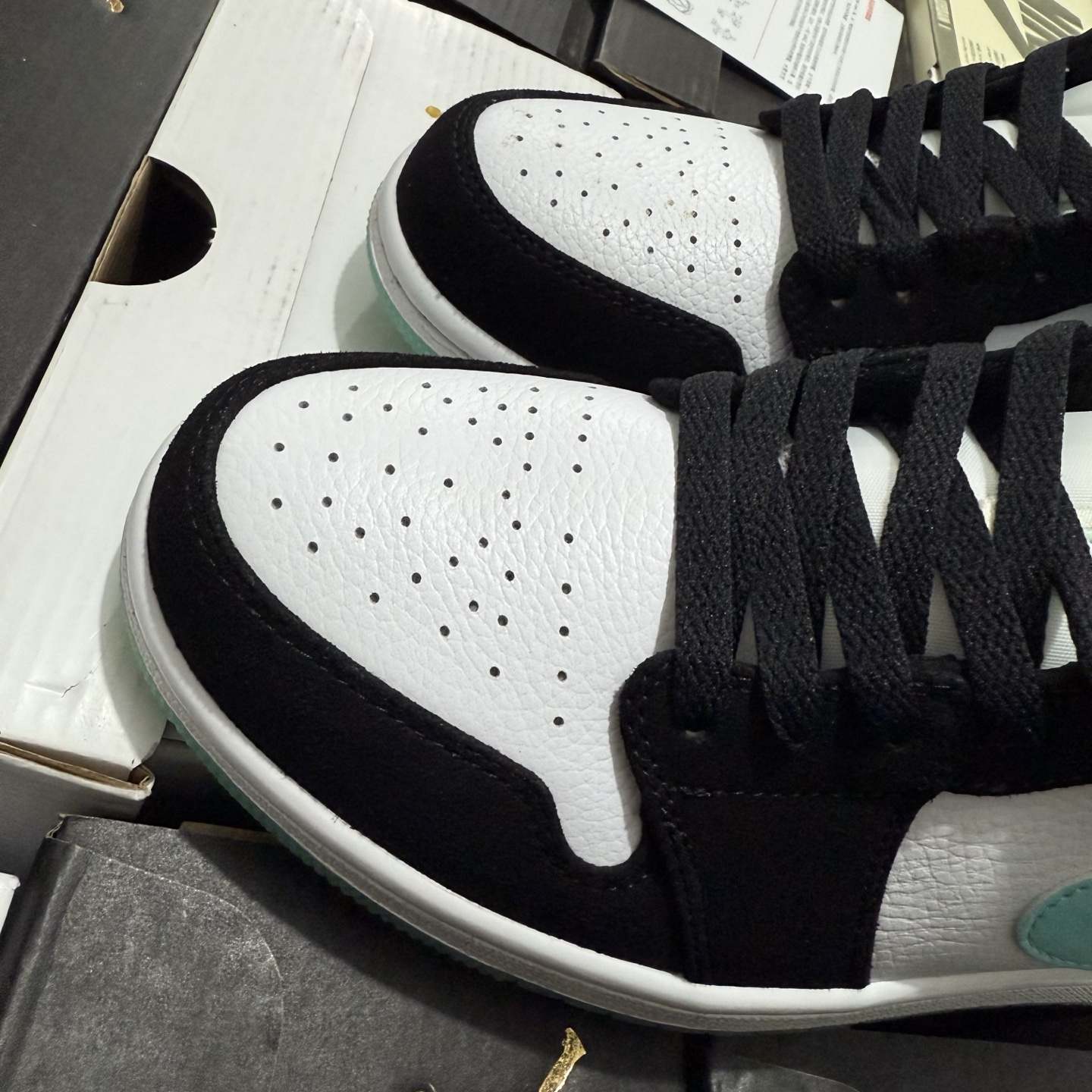 Nike Air Jordan 1 Low “Island Green”CQ9828-131