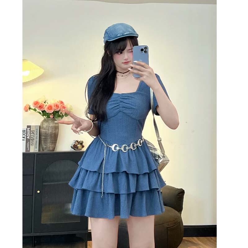 B305(9077) 法式甜辣风桃心领褶皱下摆蛋糕层黑蓝连身裙