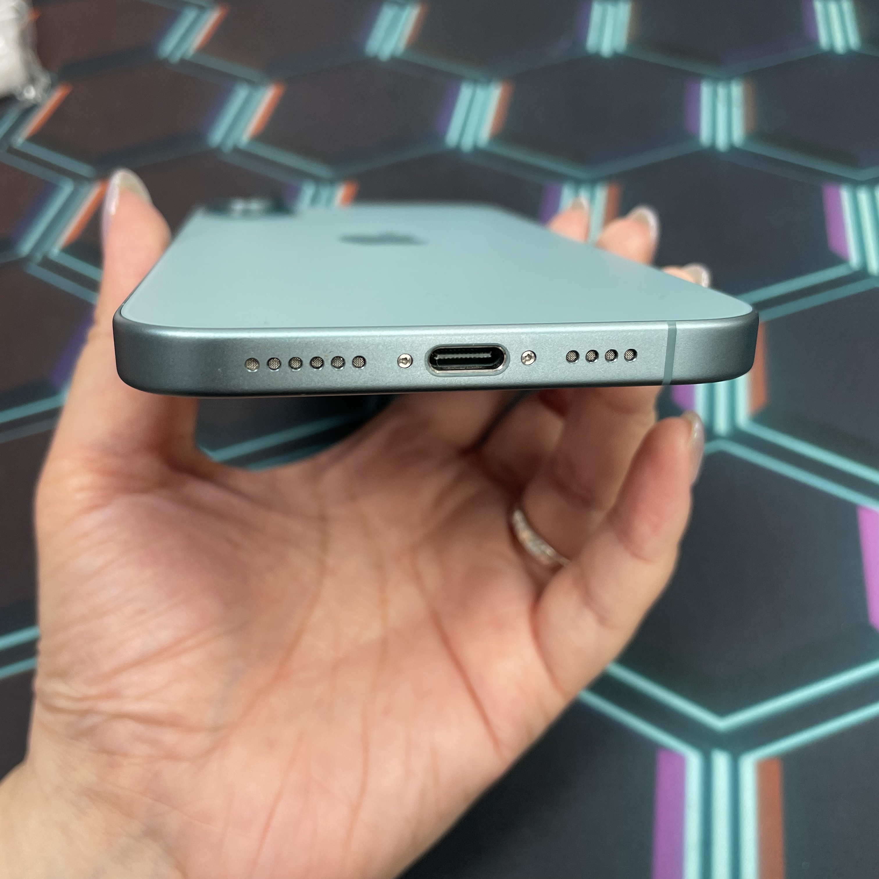 *6716 16 Plus 勁靚機 256GB 電92 綠色 green
