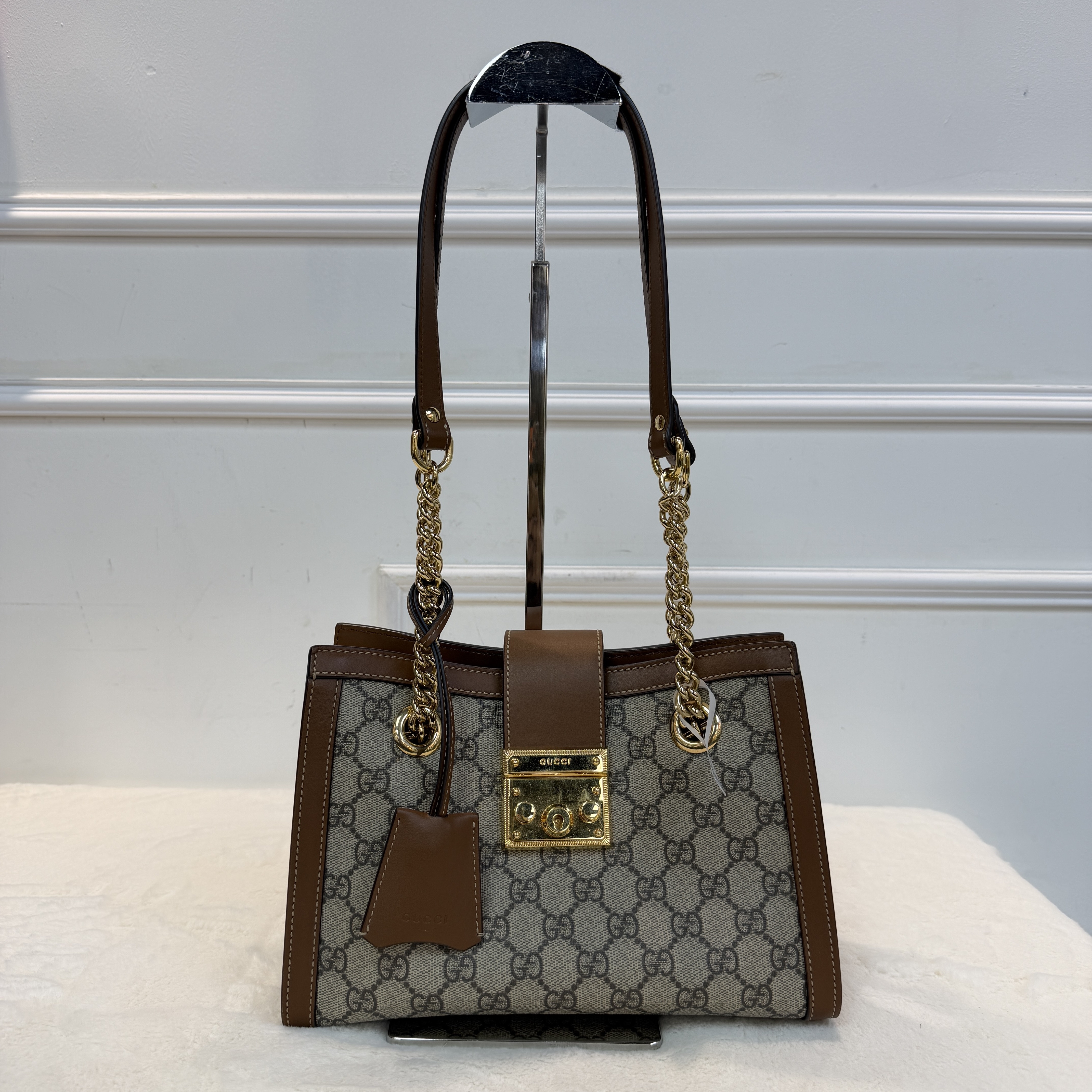 Gucci padlock small襯衫必備單品♥️