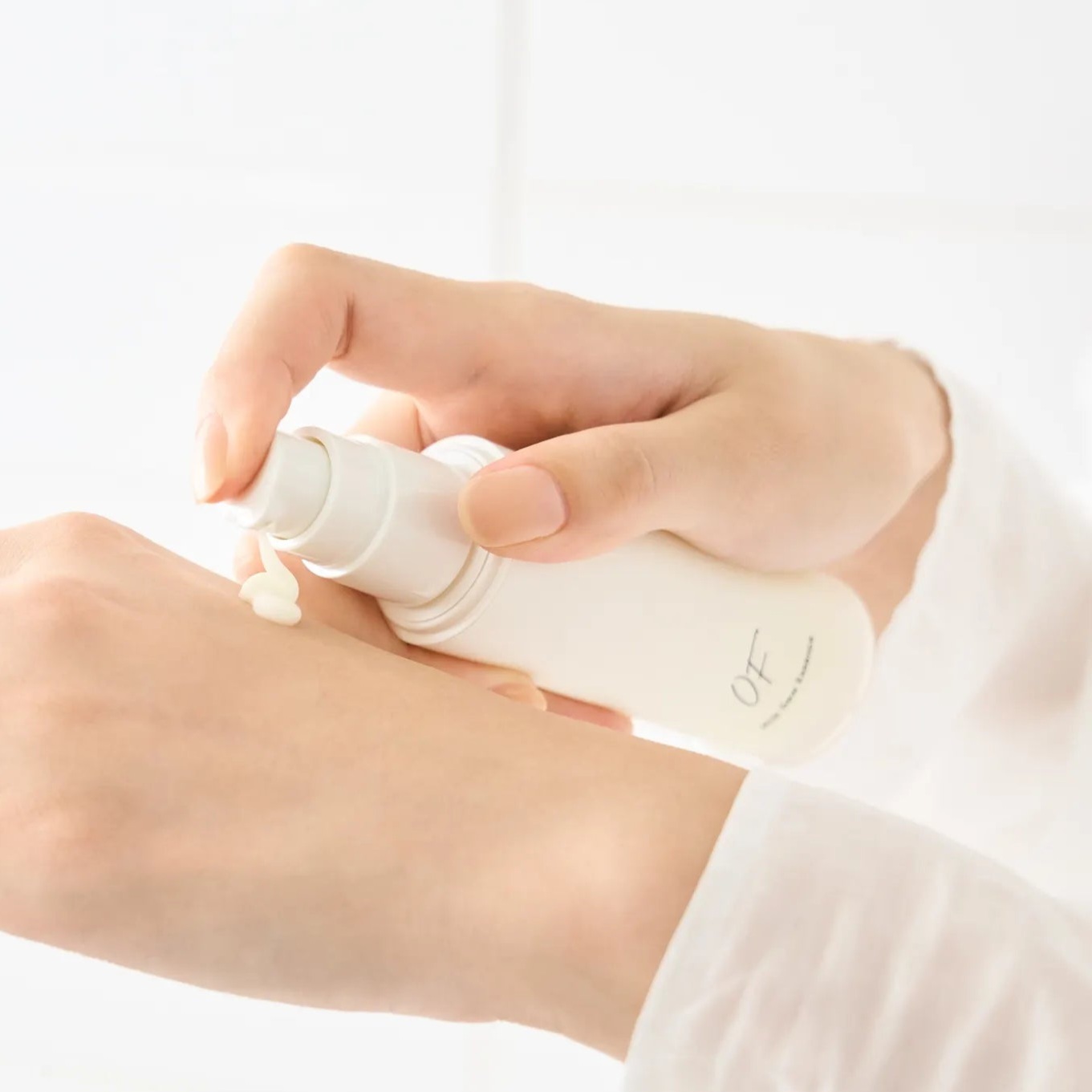 【✨️日本🇯🇵 OF Milk Dew Essence 牛奶乳液精華✨️】50ml  