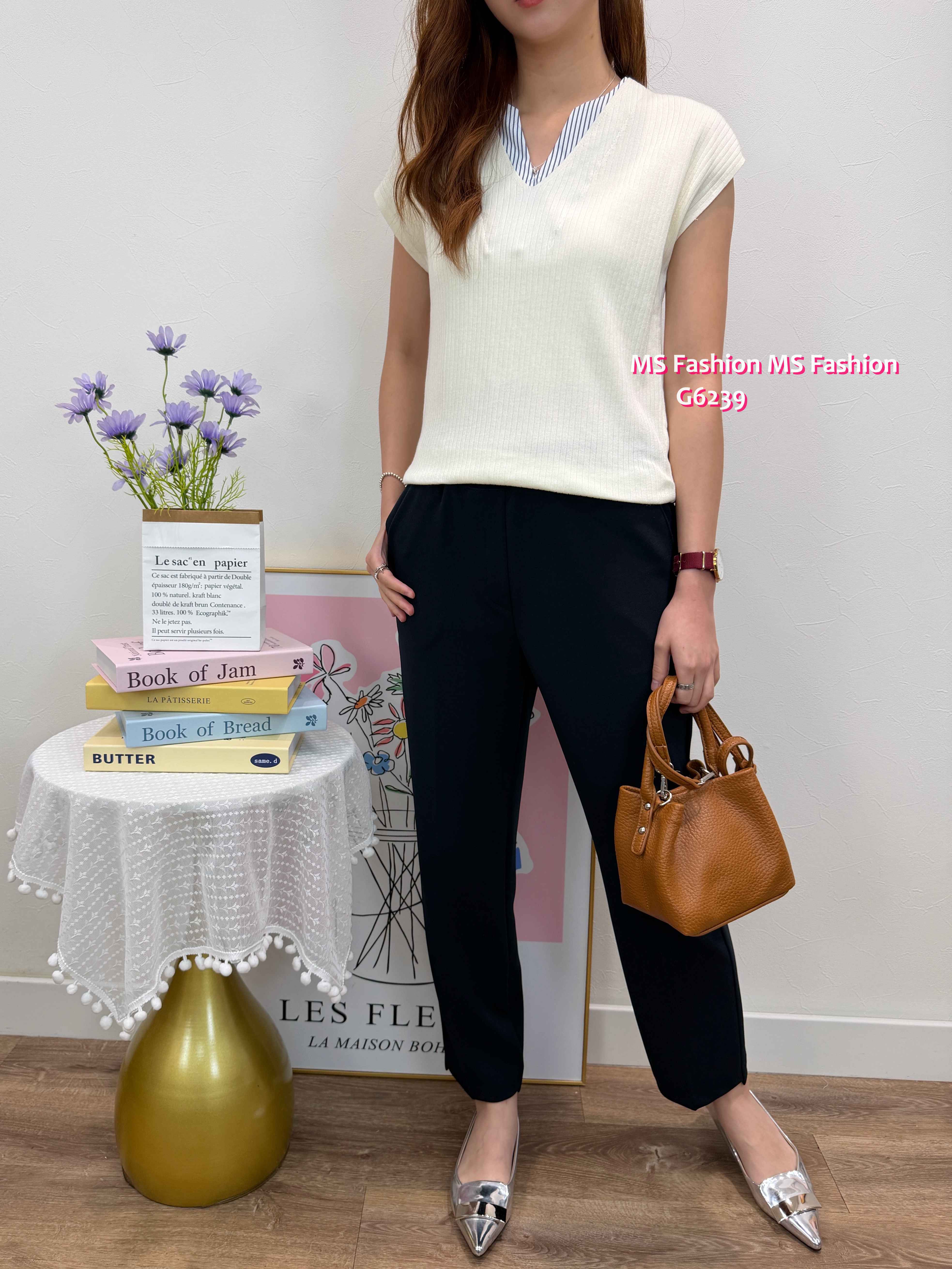 G6239 韓國🇰🇷V領拼布top