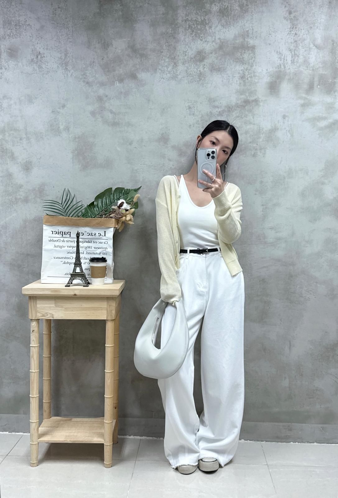 D19 半透紗邊線外套