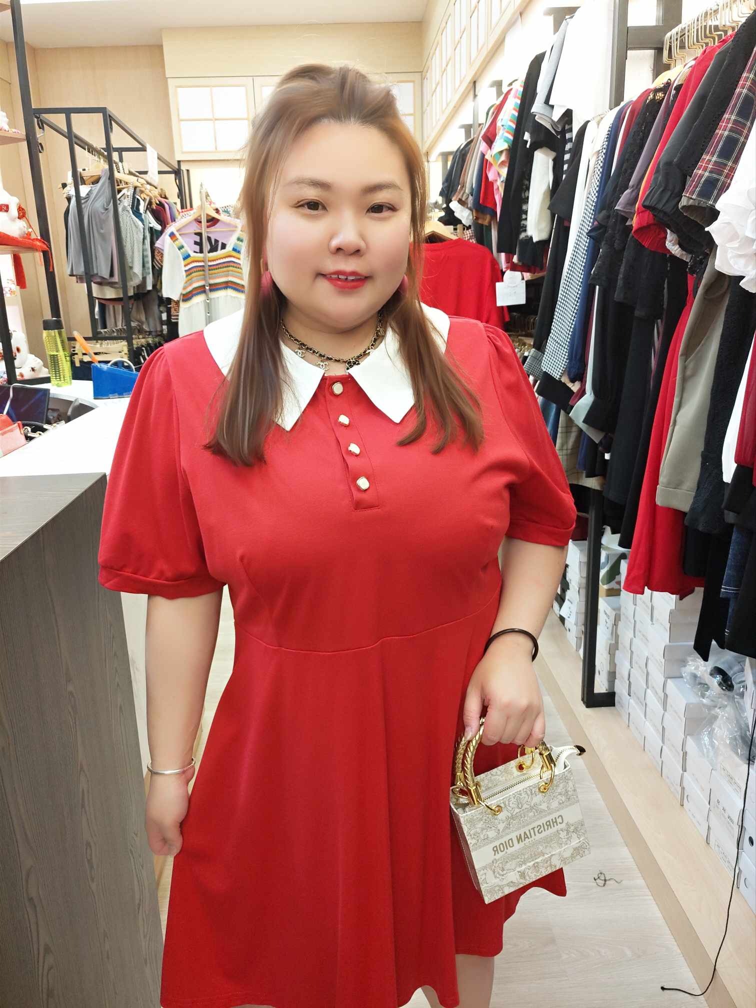 NBC13 D200 红色娃娃领收腰连衣裙