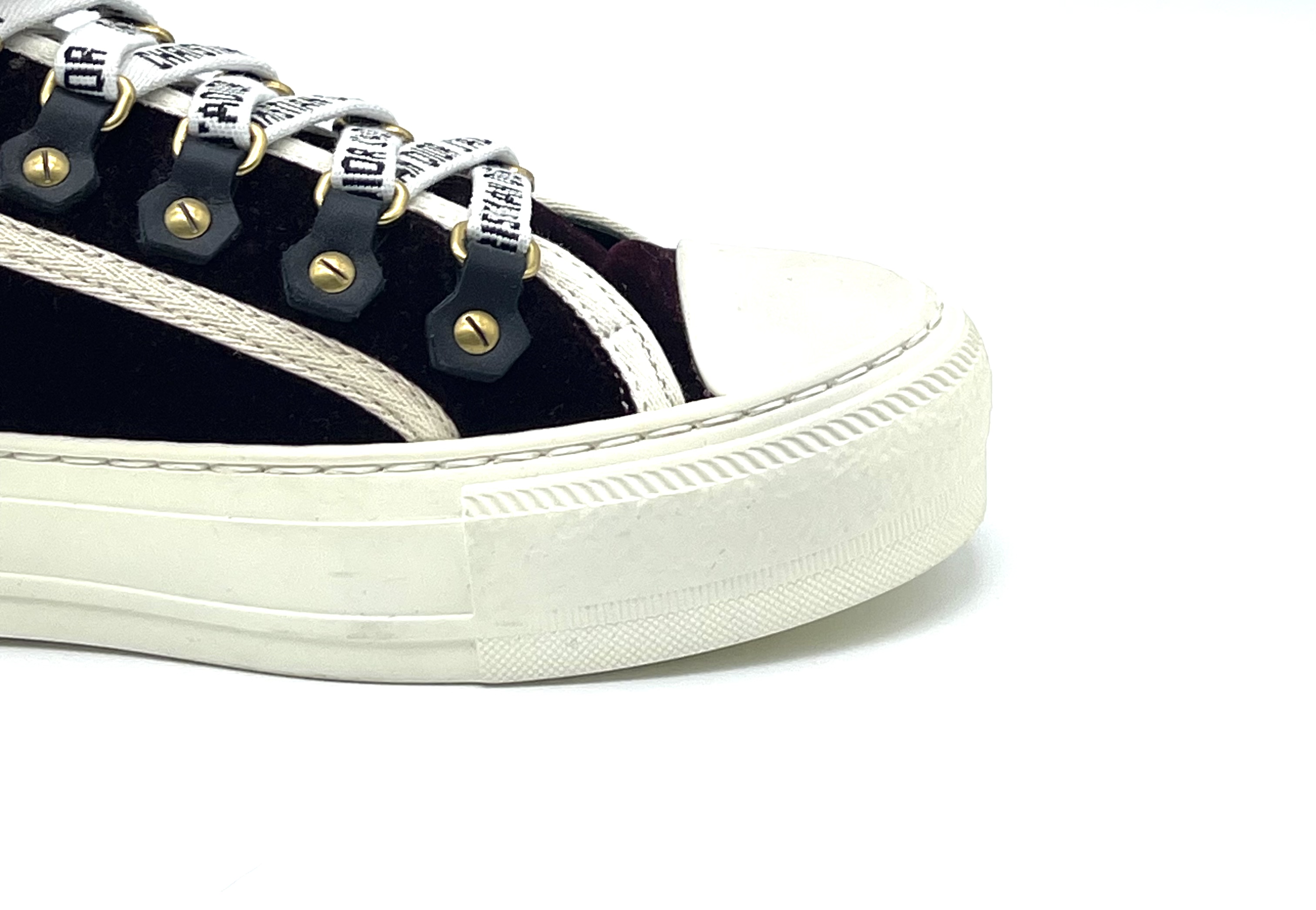 Pre-Owned DIOR Walkń Dior / Product Code: 26041211