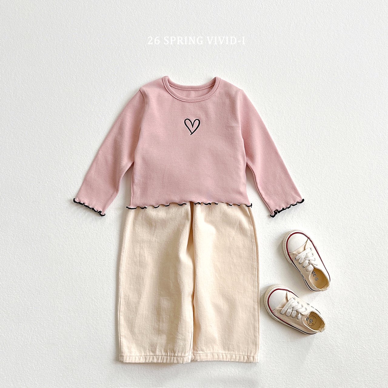 🌸預訂 韓國直送🌸🇰🇷VIVIDI三色愛心刺繡拼色花邊長袖上衣