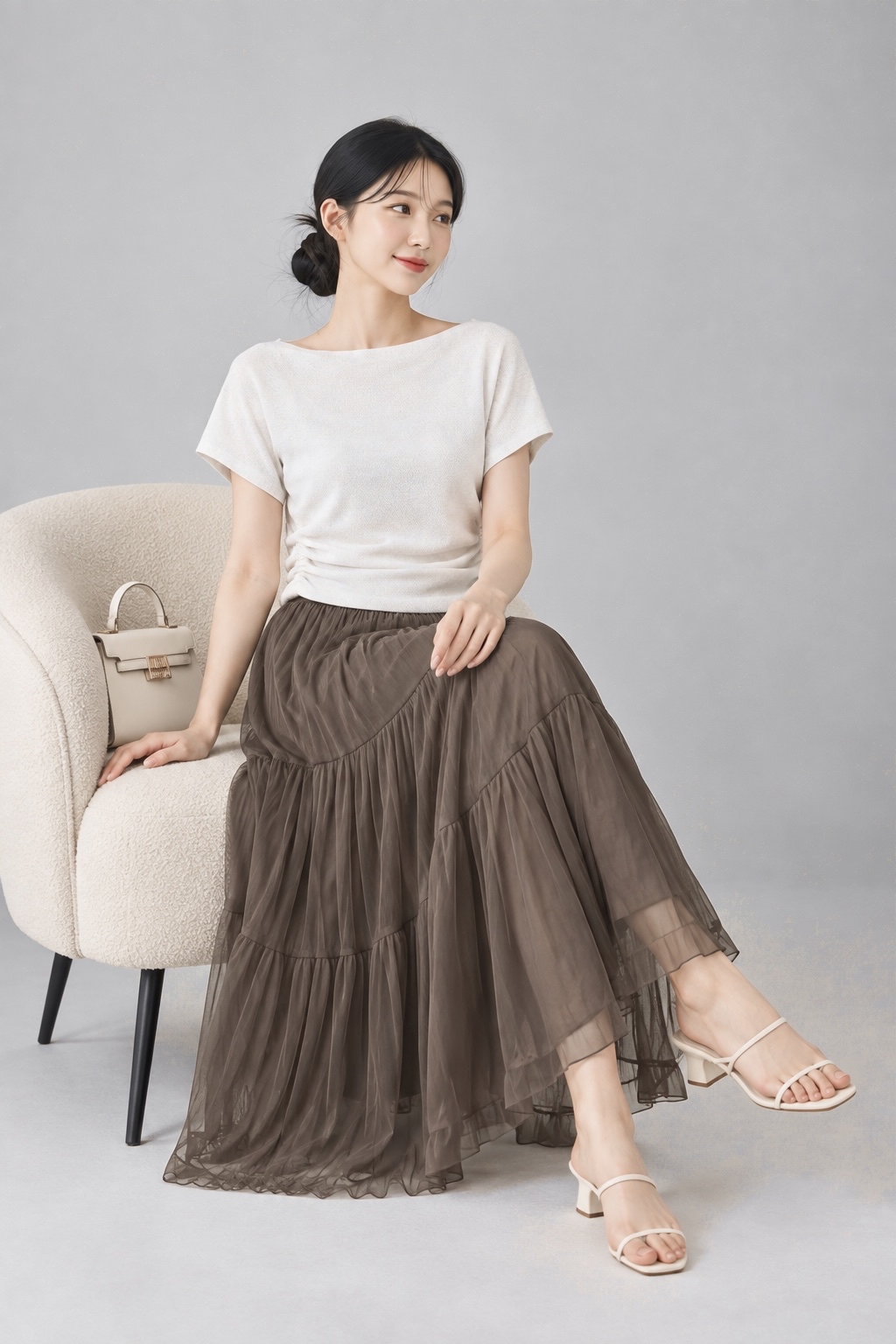 30890-1 Classic Minimalist Short Sleeve Top