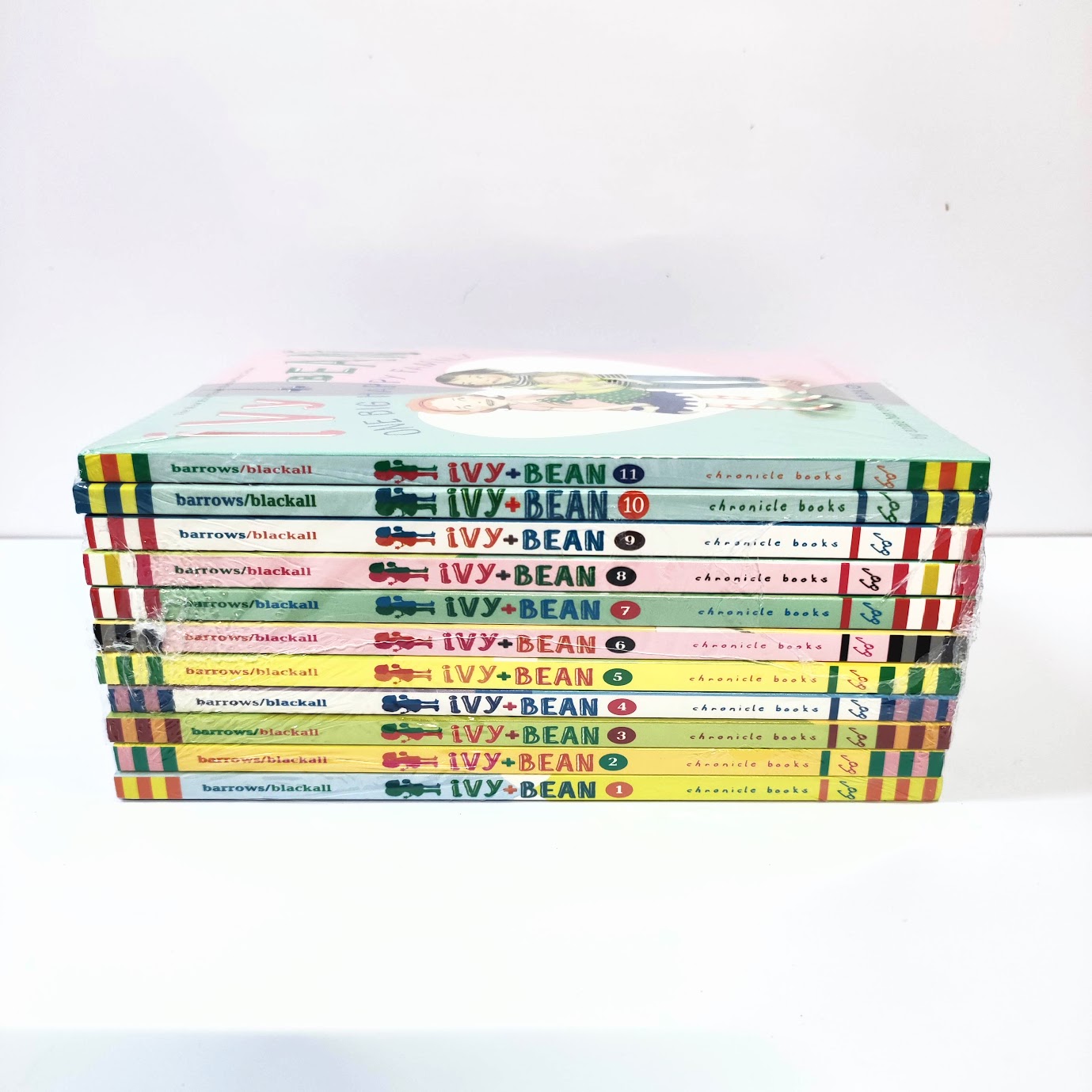 Ivy and Bean Boxed Set, Books 1 to 11 | 艾薇和豆豆系列11冊 B140