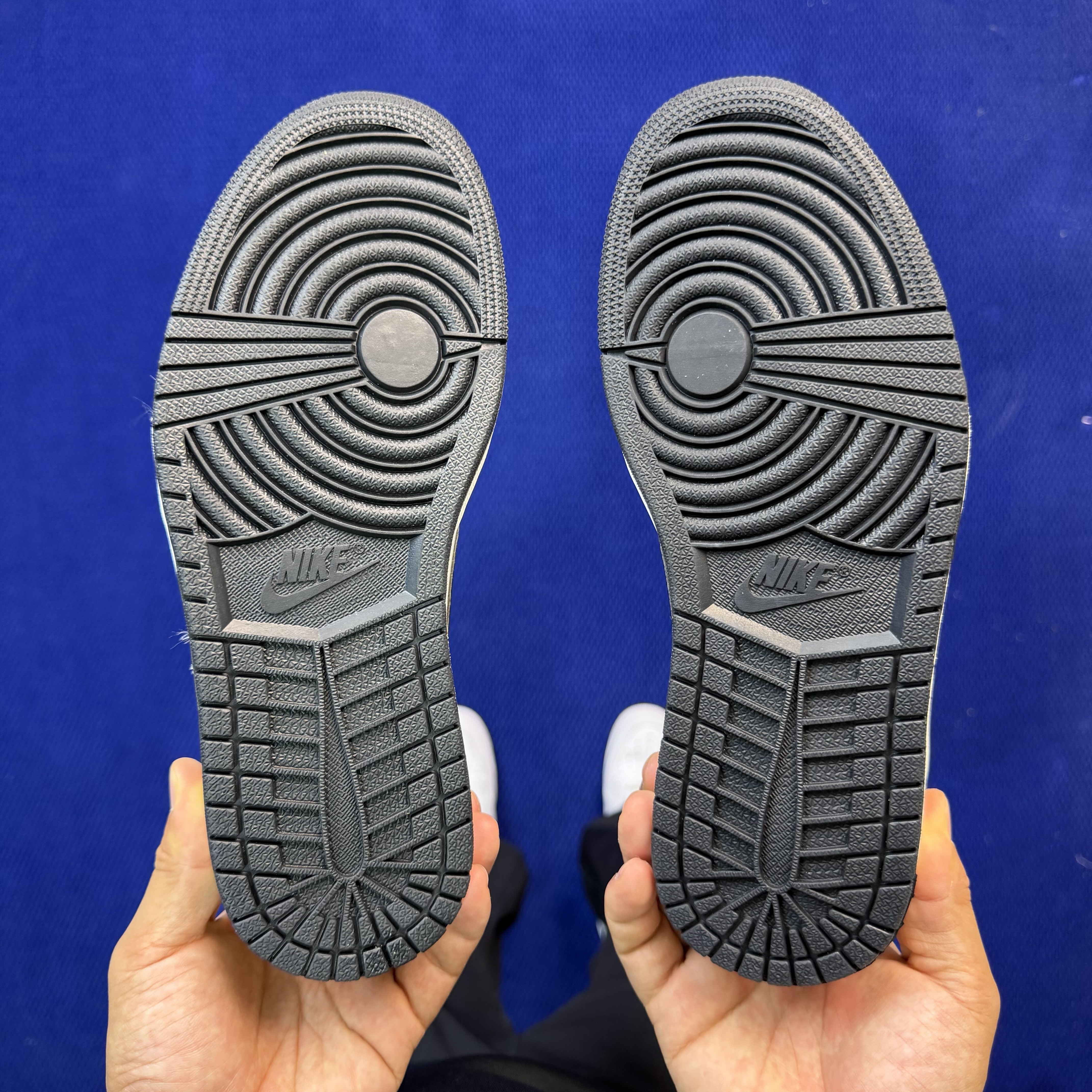 Nike Air Jordan1 Low CZ0790-107