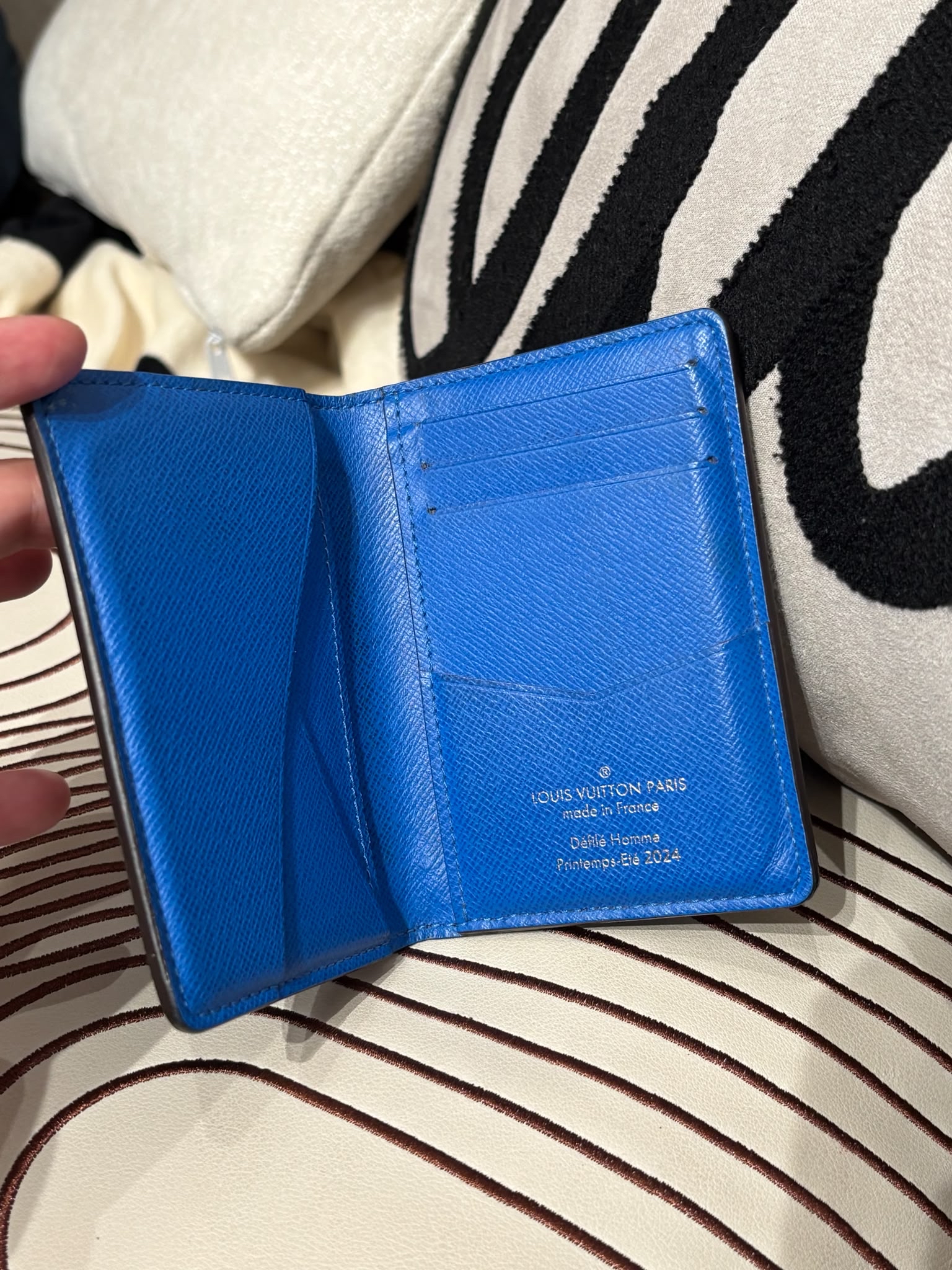 Lv pocket organizer 100%Authentic, 90%new