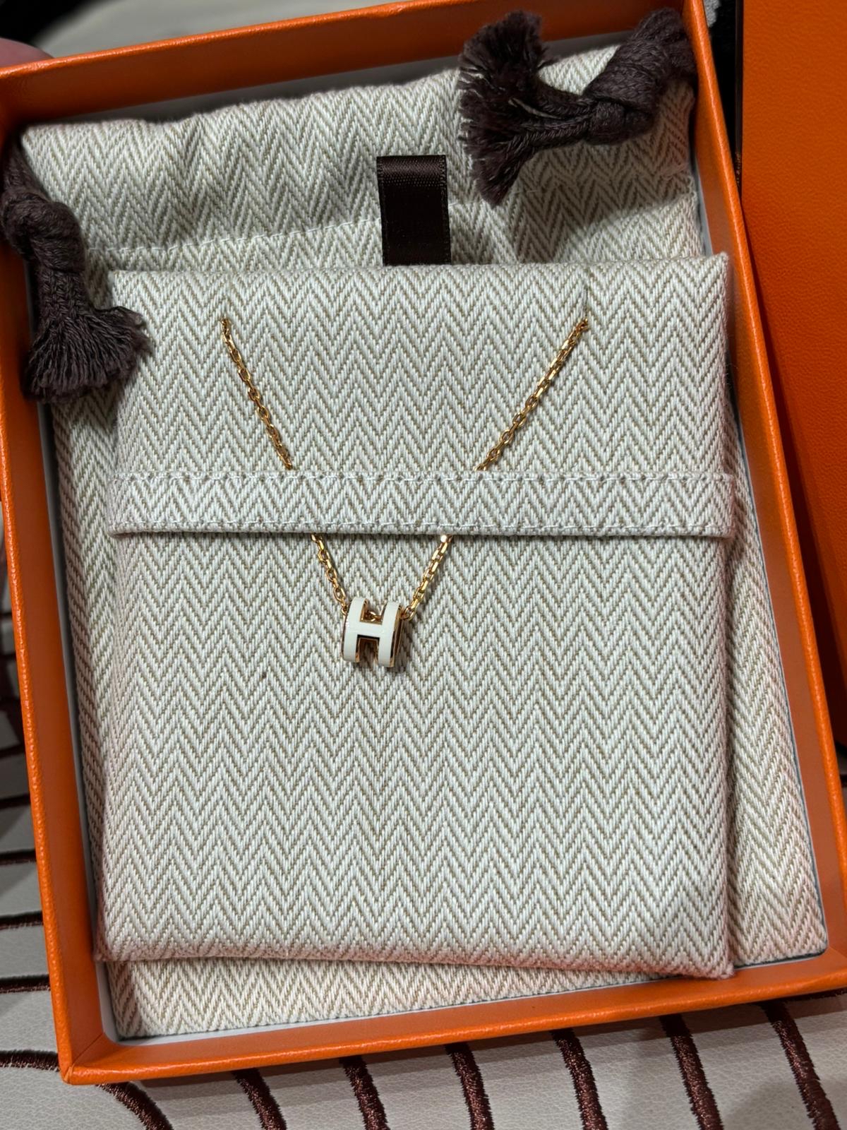 Hermes Mini Pop H Necklace 白色金鏈 100%Authentic, Unused ✅Dust bag✅Box