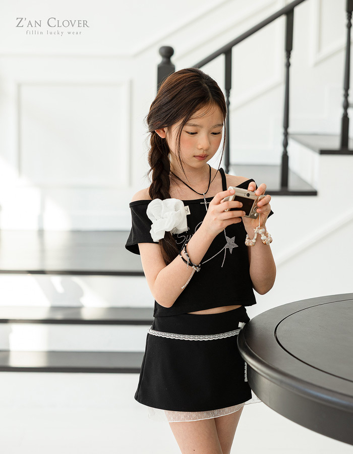 🇰🇷ZAN CLOVER tee