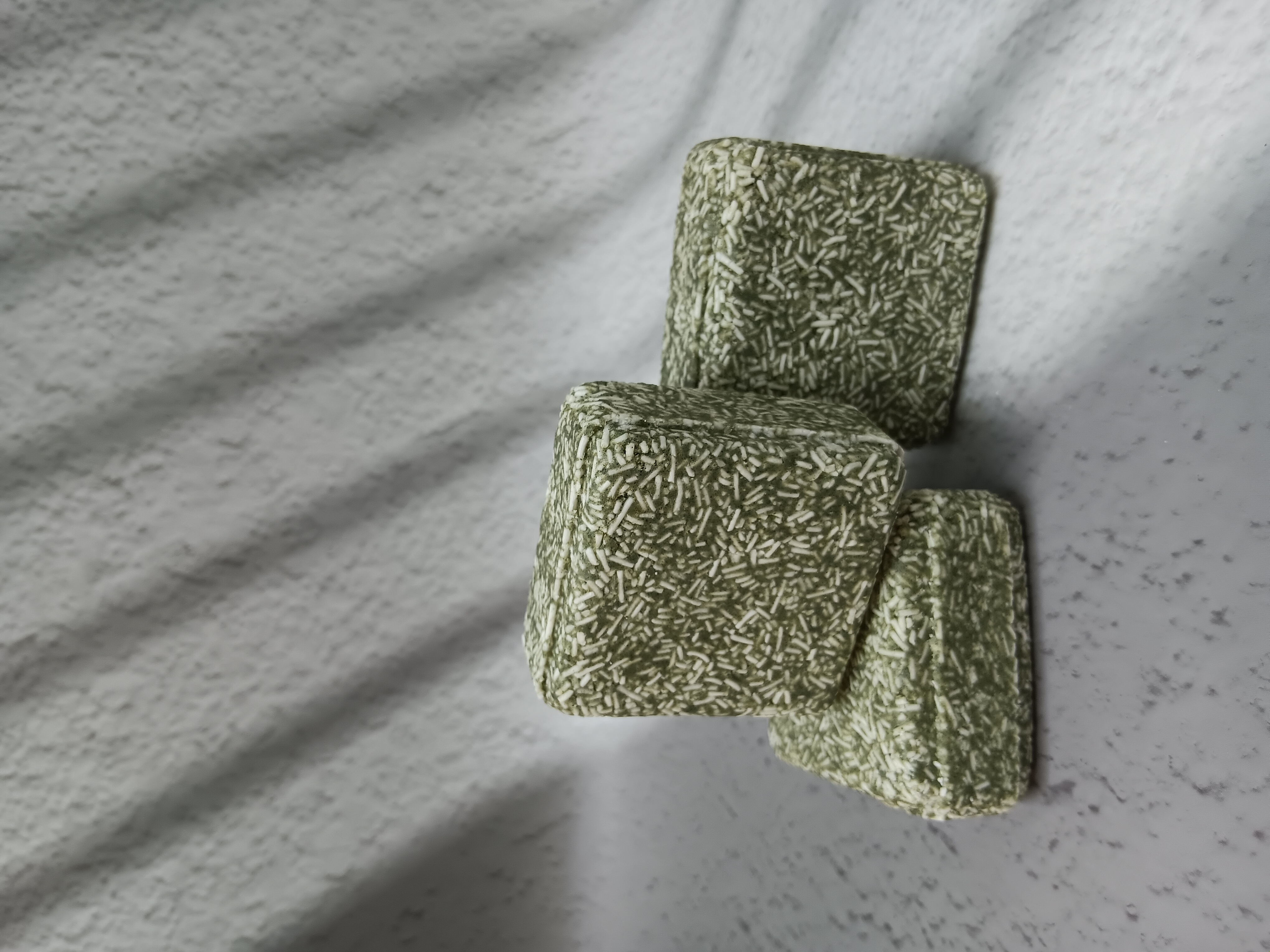 艾草金盞花抗菌洗髮餅(去穢避邪) Mugwort Calendula Antibacterial Shampoo Bar