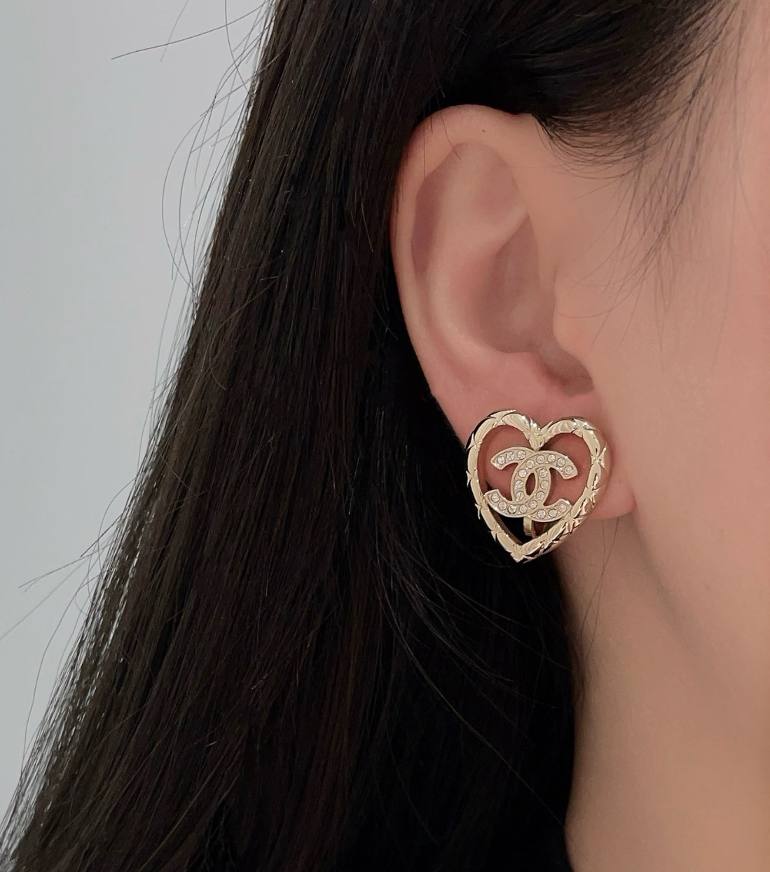 預訂❣️ Chanel 心心水鑽耳環