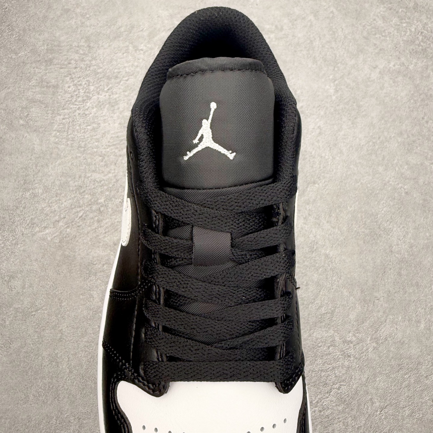 Air Jordan 1 Low 553558-043